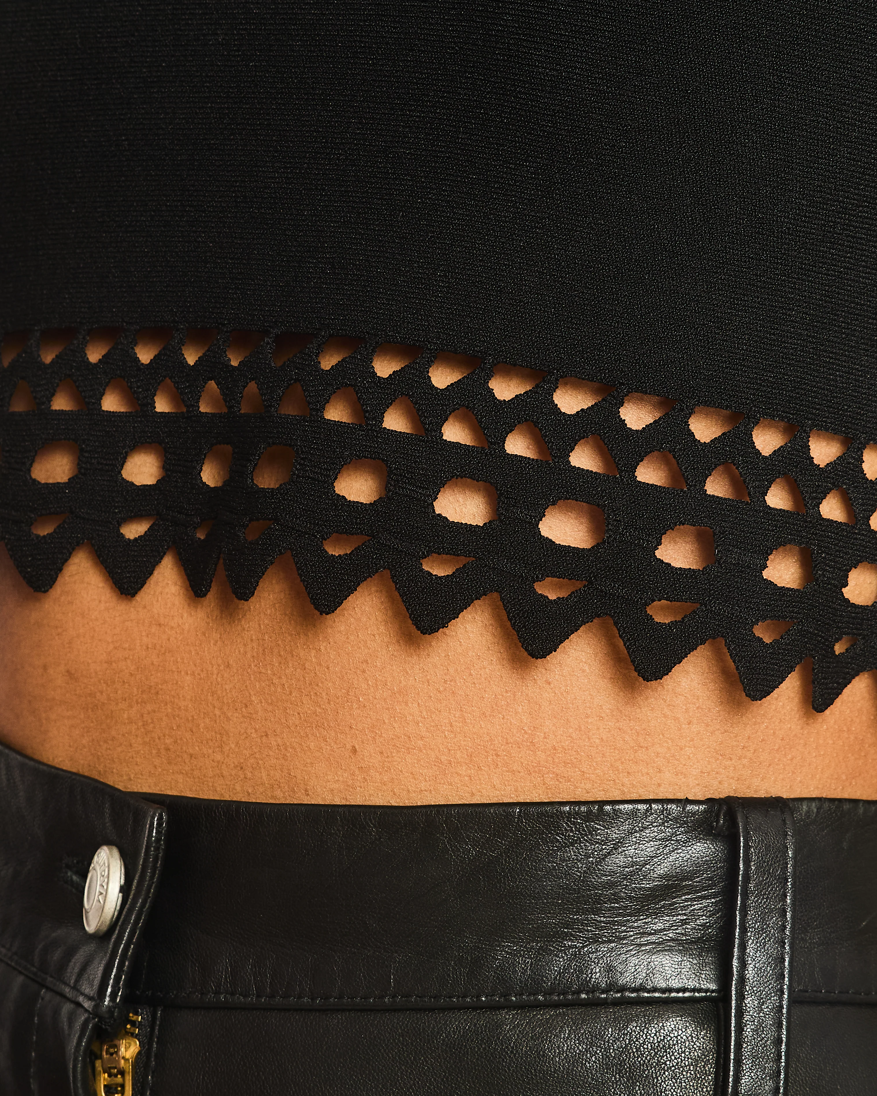 Alaïa Black Laser Cut Cropped Vest Top Size FR 38 (UK 10) - Image 3