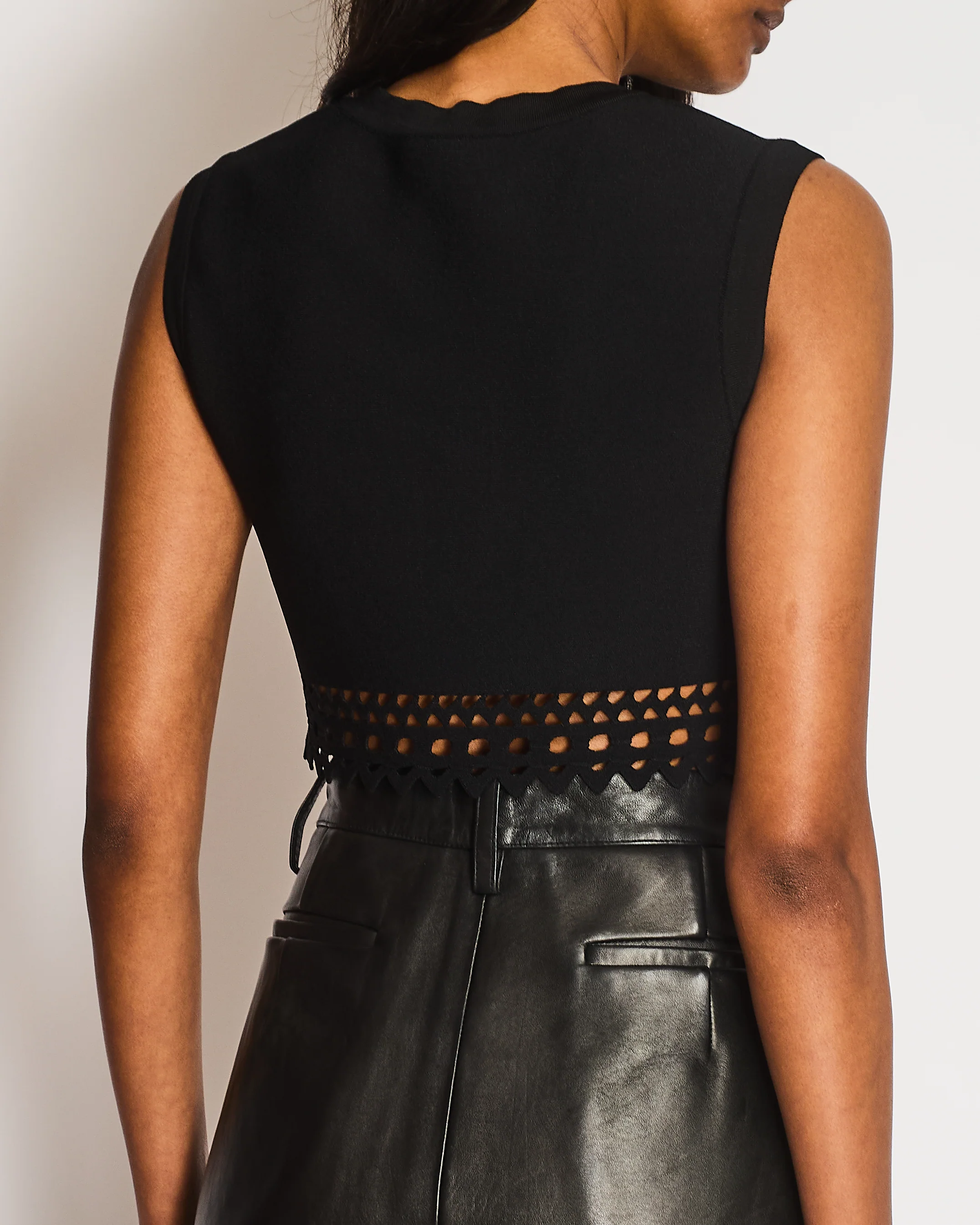 Alaïa Black Laser Cut Cropped Vest Top Size FR 38 (UK 10) - Image 5