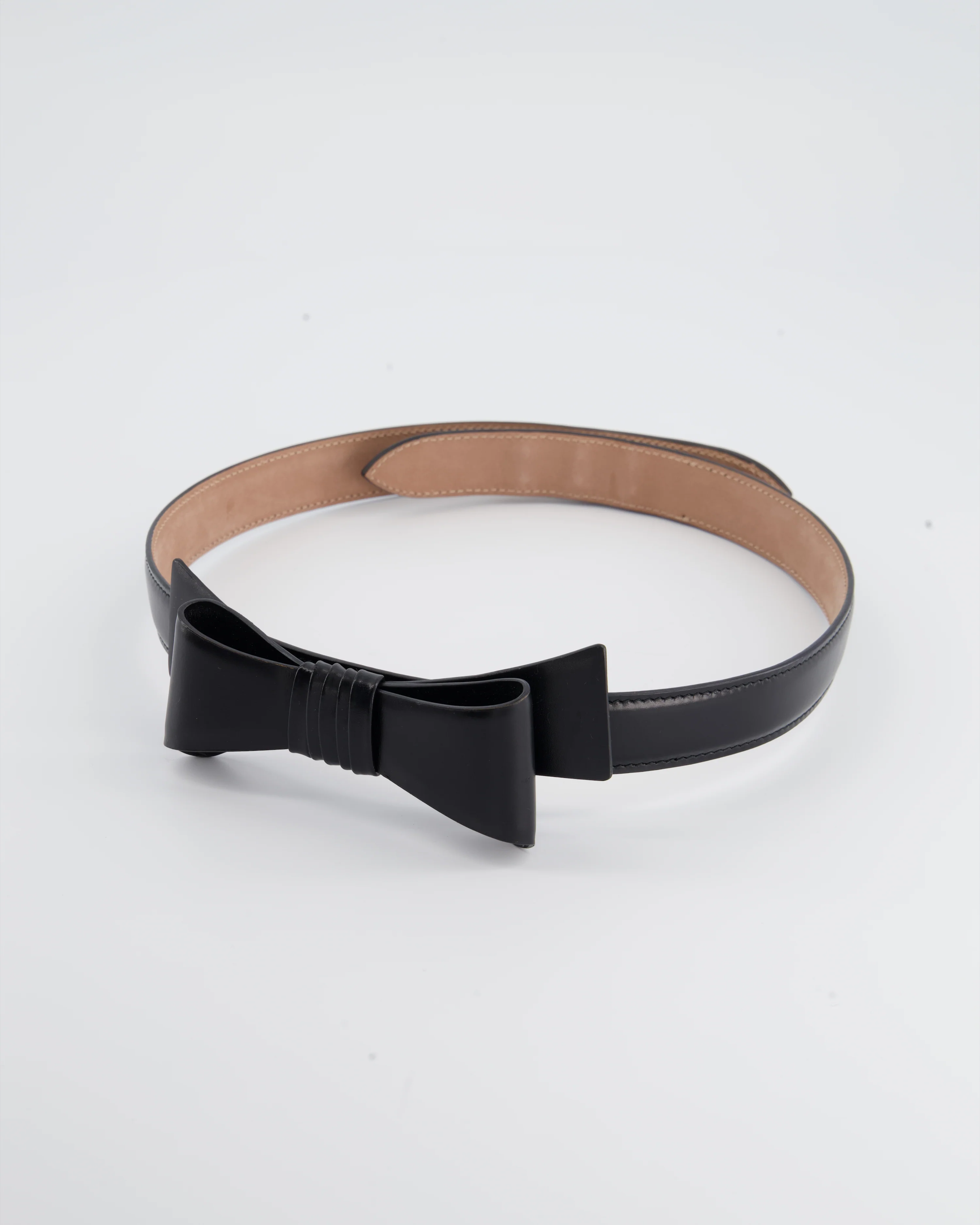 Alaïa Black Leather Belt with Bow Detail  Size 70cm - Image 4