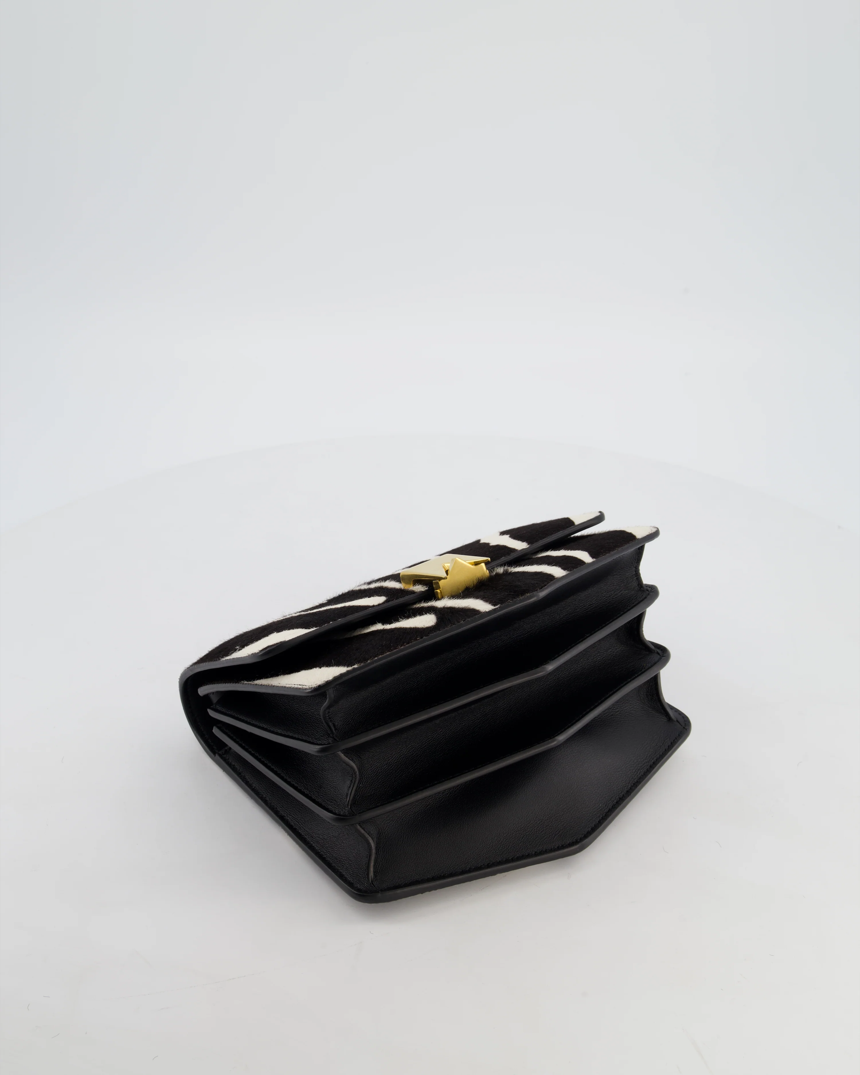 Alaïa Le Papa Leather Trimmed Zebra Print Calf Hair Shoulder Bag with Gold Hardware - Image 17