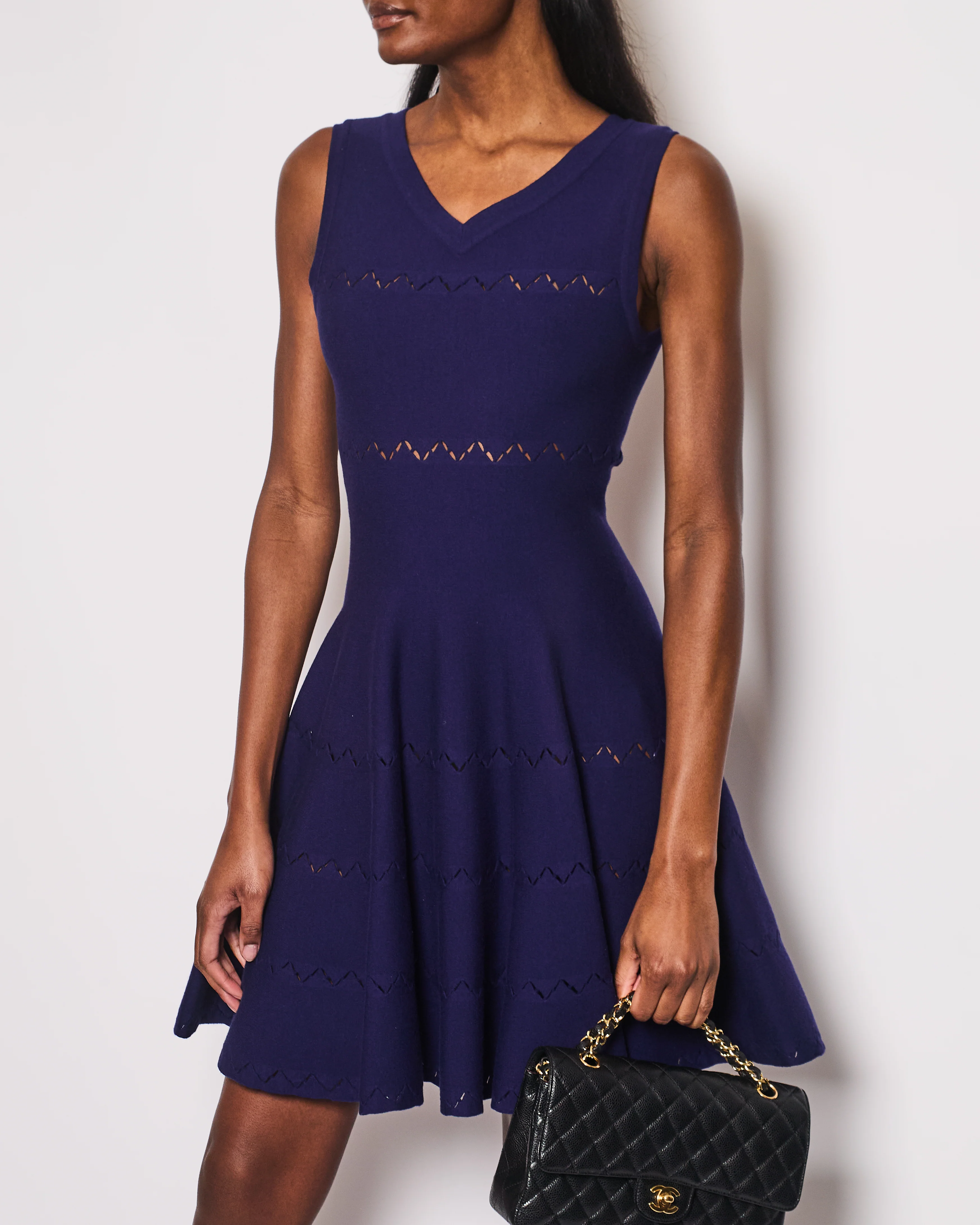 Alaïa Navy Sleeveless Knit A-Line Dress with V-Neckline and Zig-Zag Detail Size FR 42 (UK 14) - Image 2