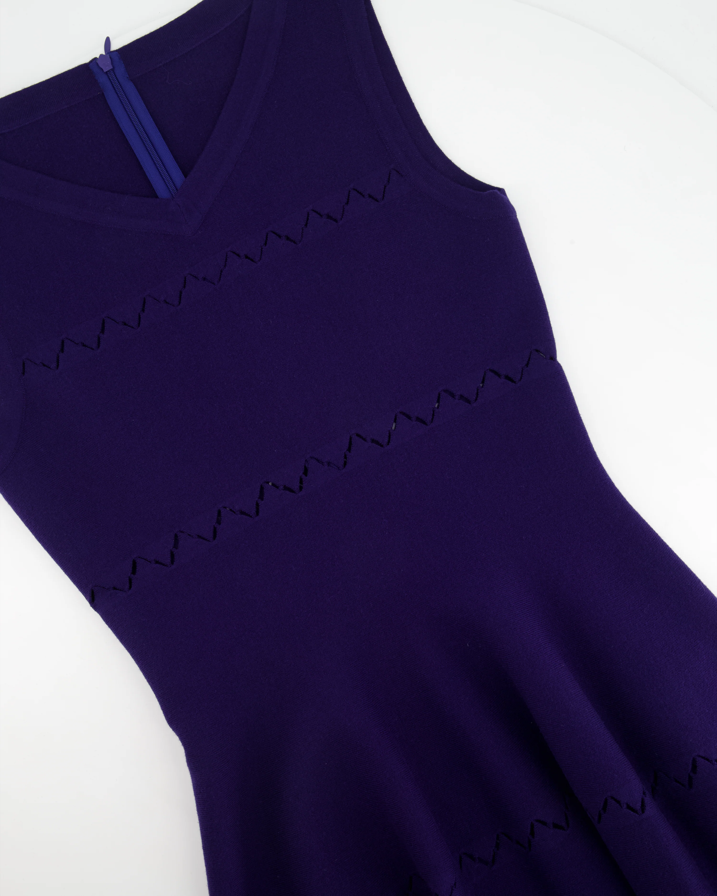 Alaïa Navy Sleeveless Knit A-Line Dress with V-Neckline and Zig-Zag Detail Size FR 42 (UK 14) - Image 5