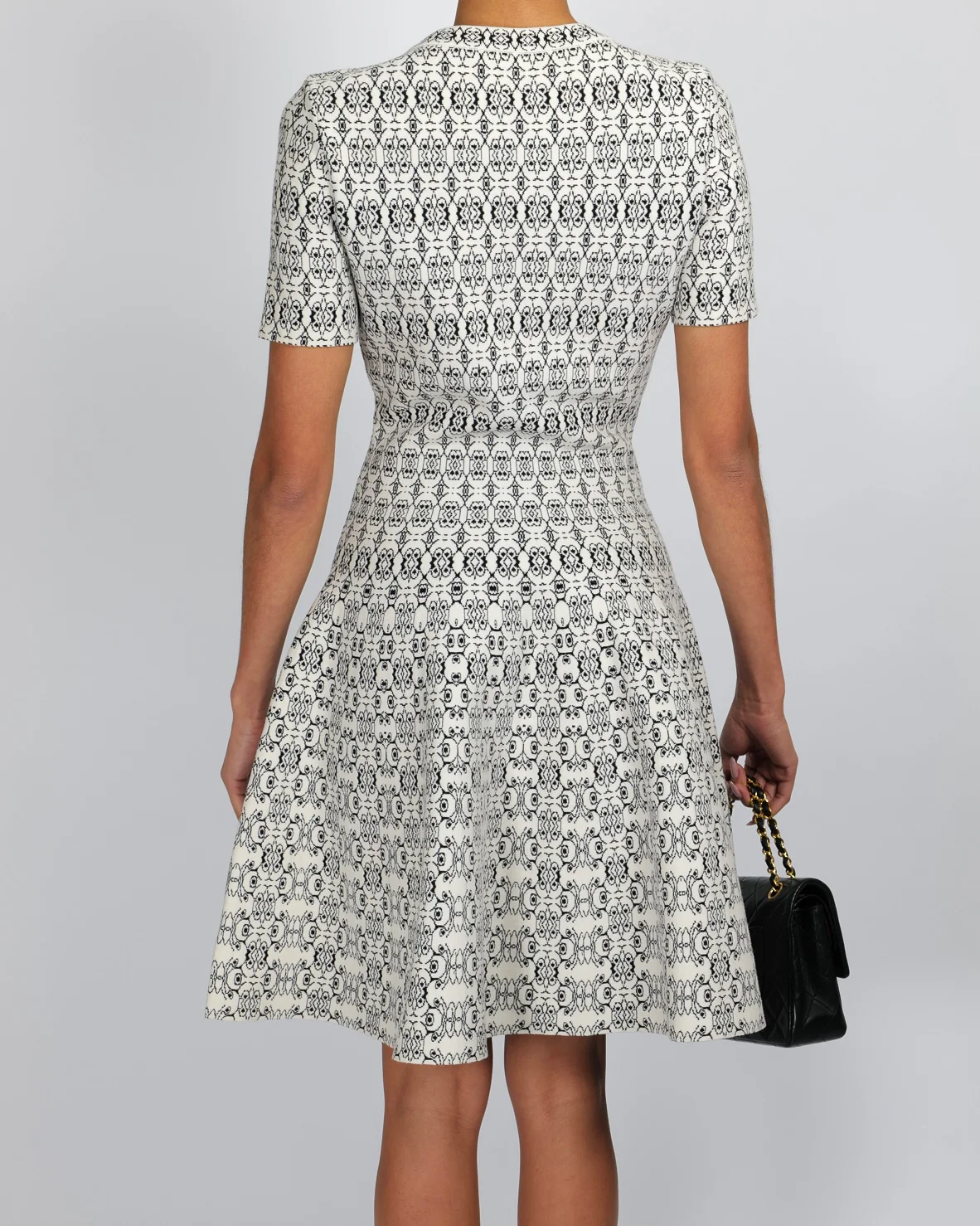 Alaia White and Black Printed Short-Sleeved Mini Dress Size FR 40 (UK 12) - Image 4