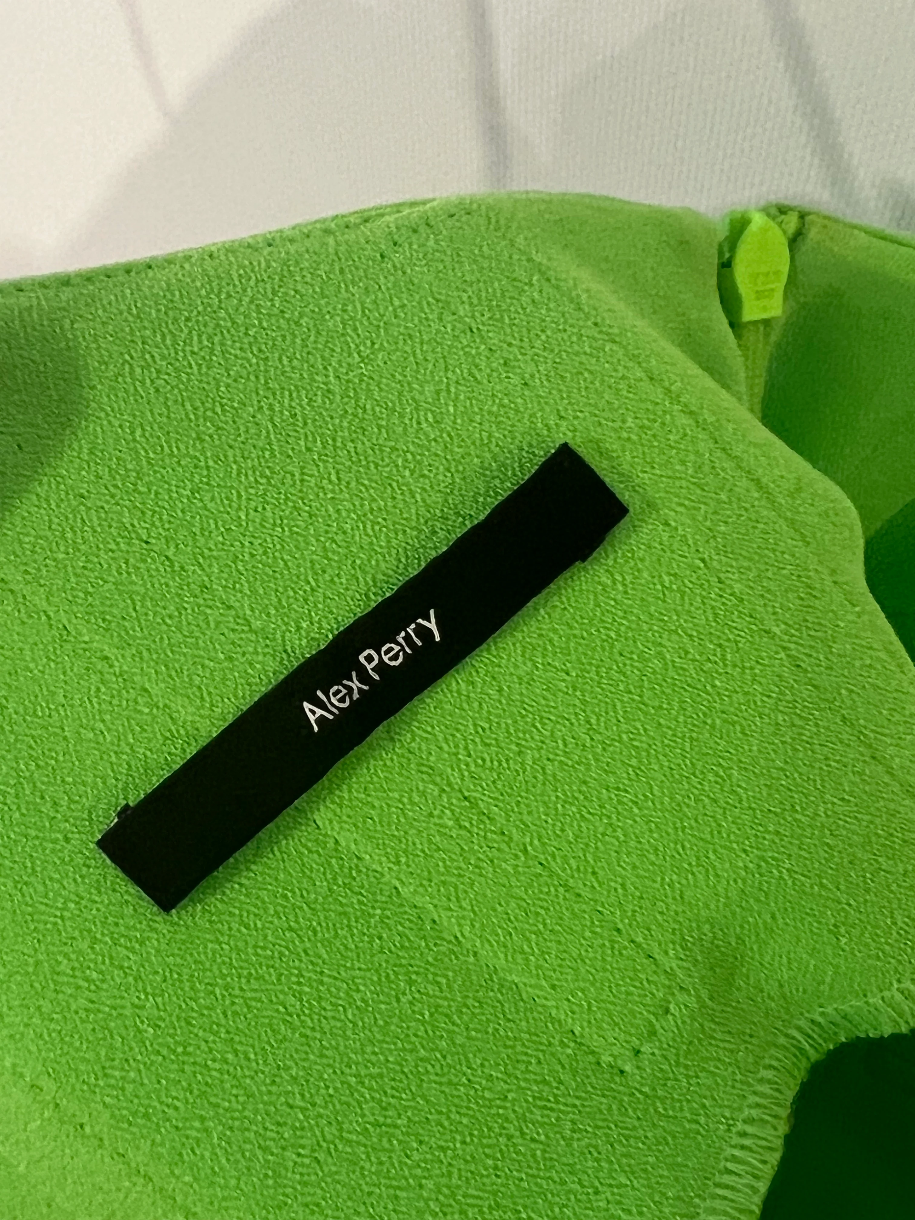 Alex Perry Neon Green Dress with Panel Detailing FR 38 (UK 10) - Image 9