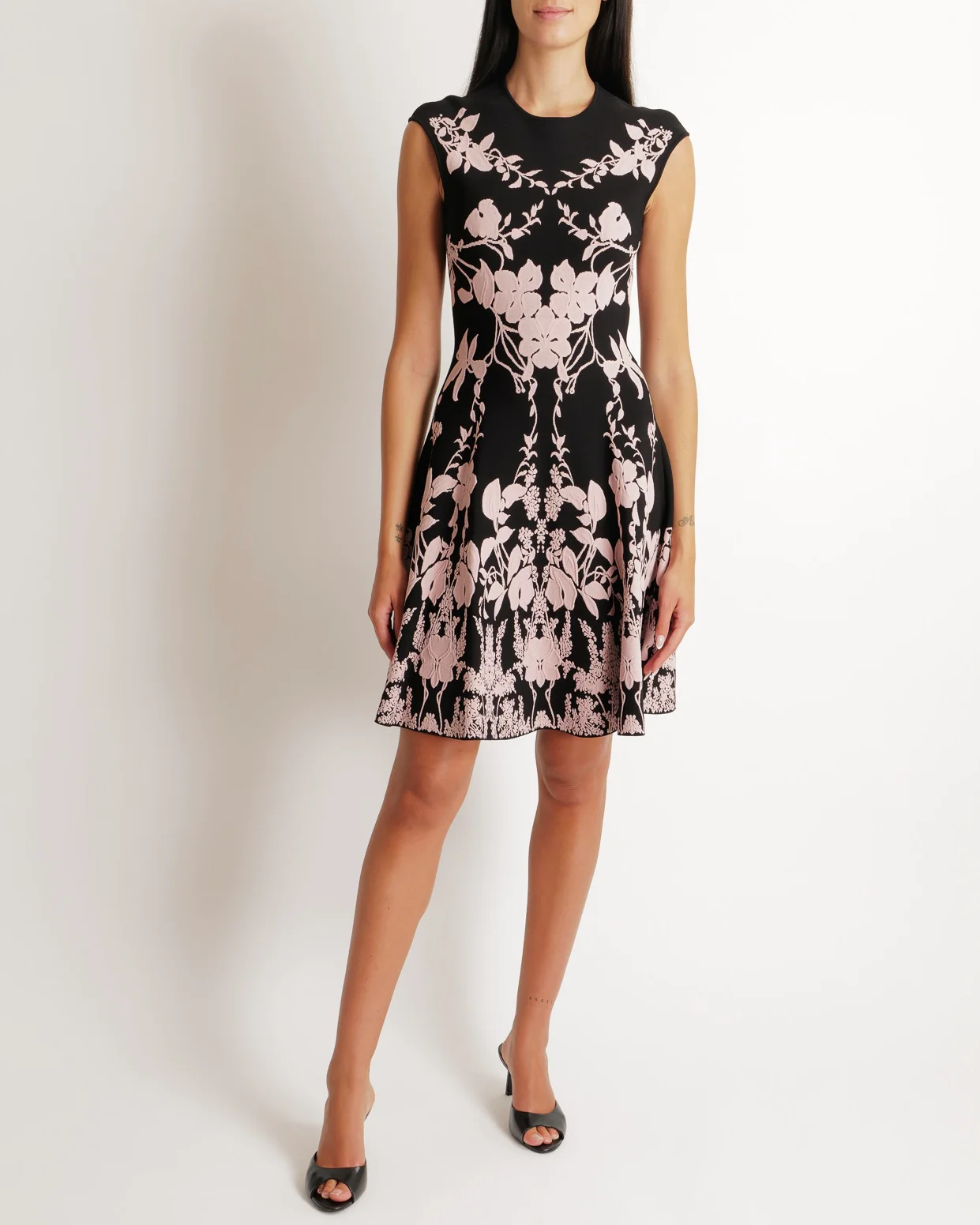 Alexander McQueen Black and Baby Pink Floral Embroidered Mini Sleeveless Dress Size IT 40 (UK 8)