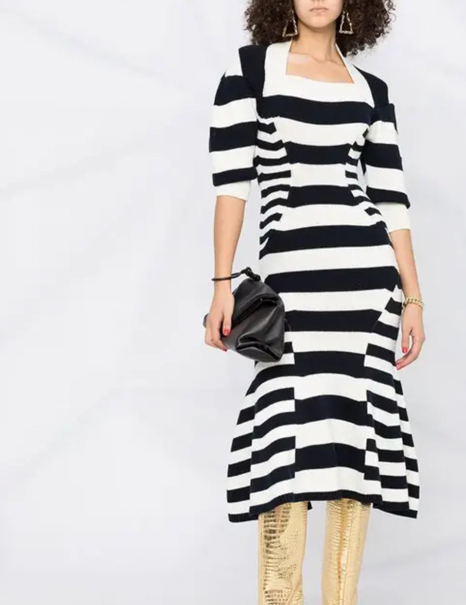 Alexander Mcqueen Navy and Cream Cashmere-Blend Knit Striped Maxi Dress Size M (UK 10) RRP £1,390 - Image 5