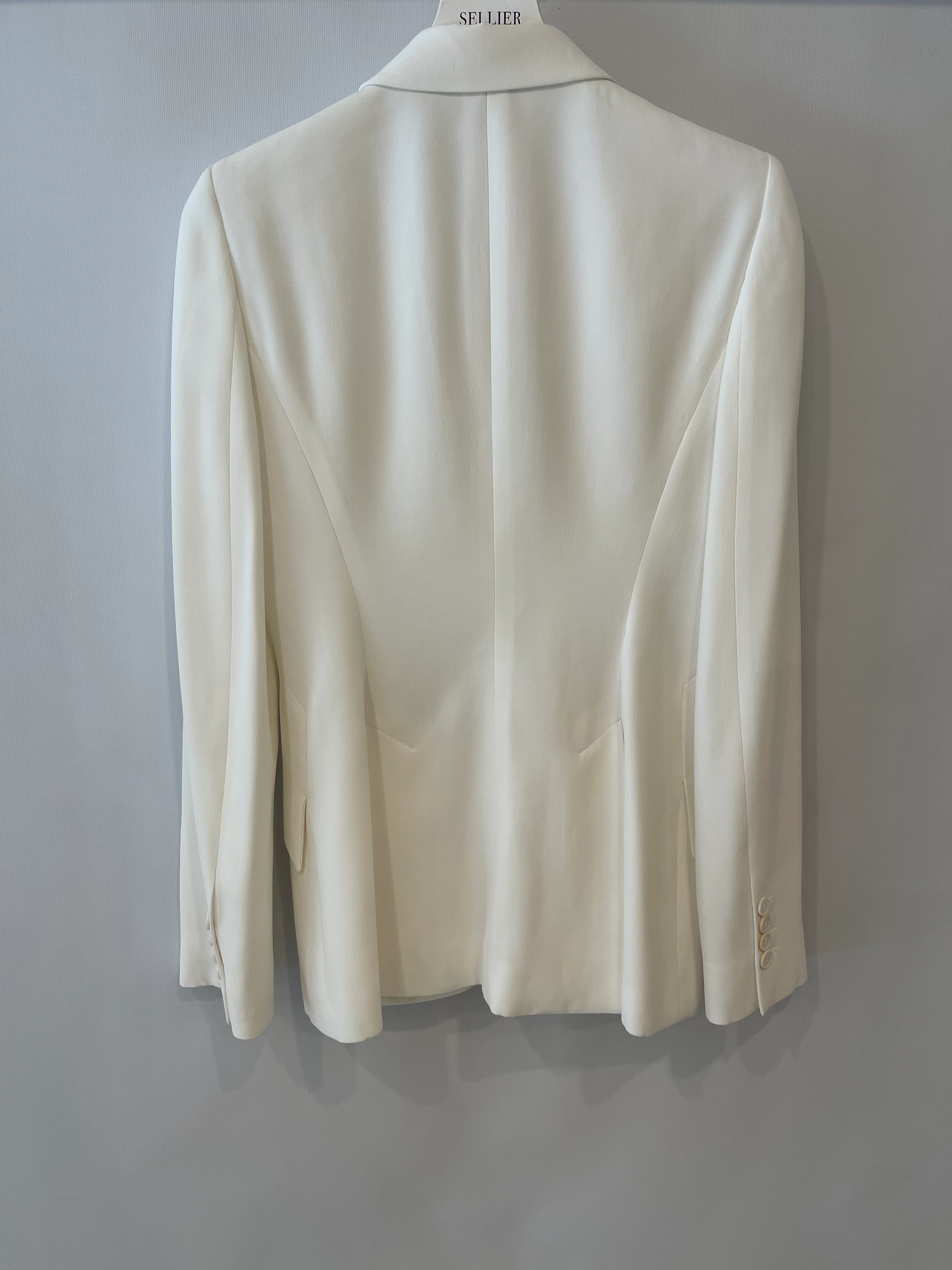 Alexander McQueen White Blazer Jacket and Matching Trousers Set with White Button Details Size IT 42/44 (UK 10/12) - Image 16