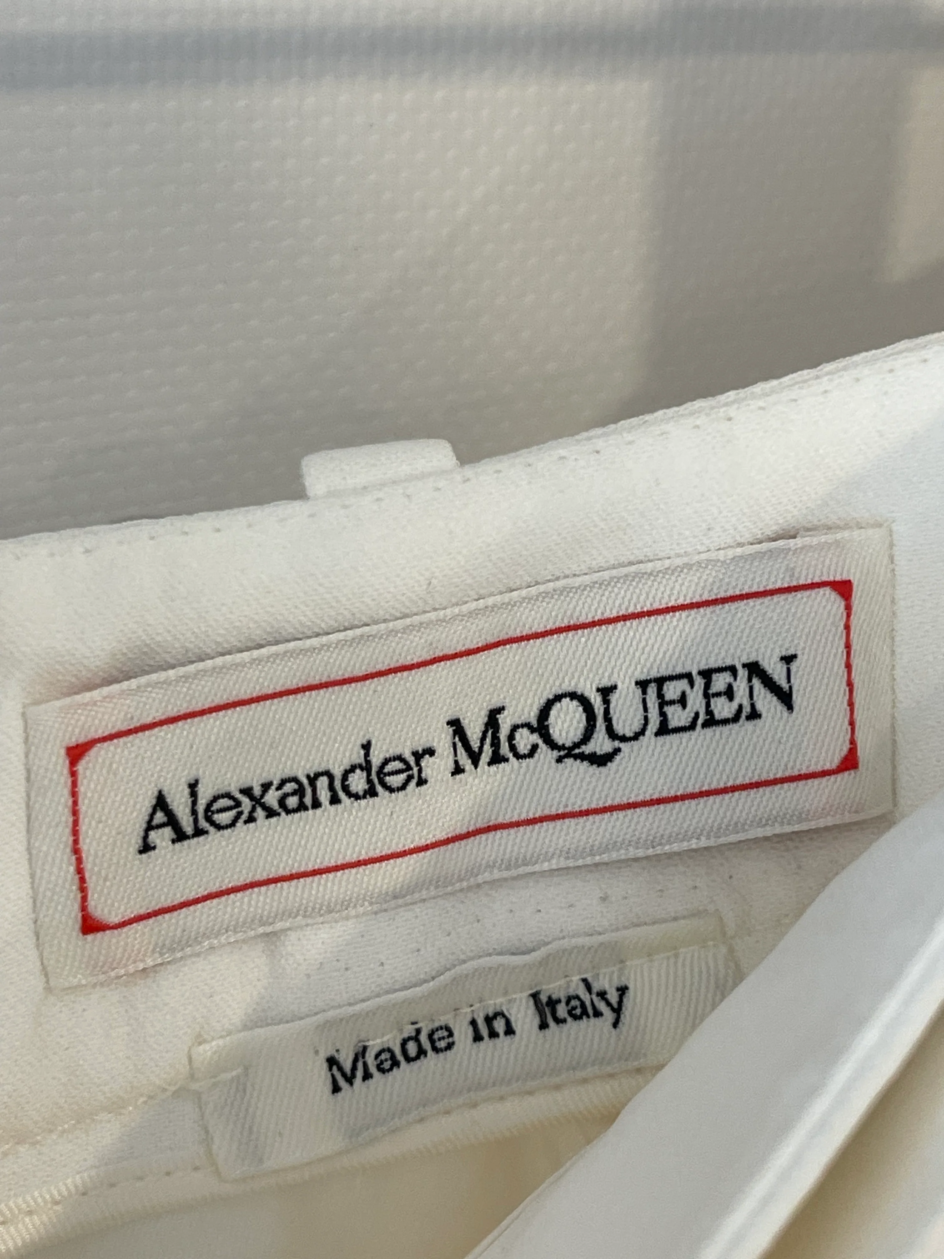 Alexander McQueen White Blazer Jacket and Matching Trousers Set with White Button Details Size IT 42/44 (UK 10/12) - Image 23