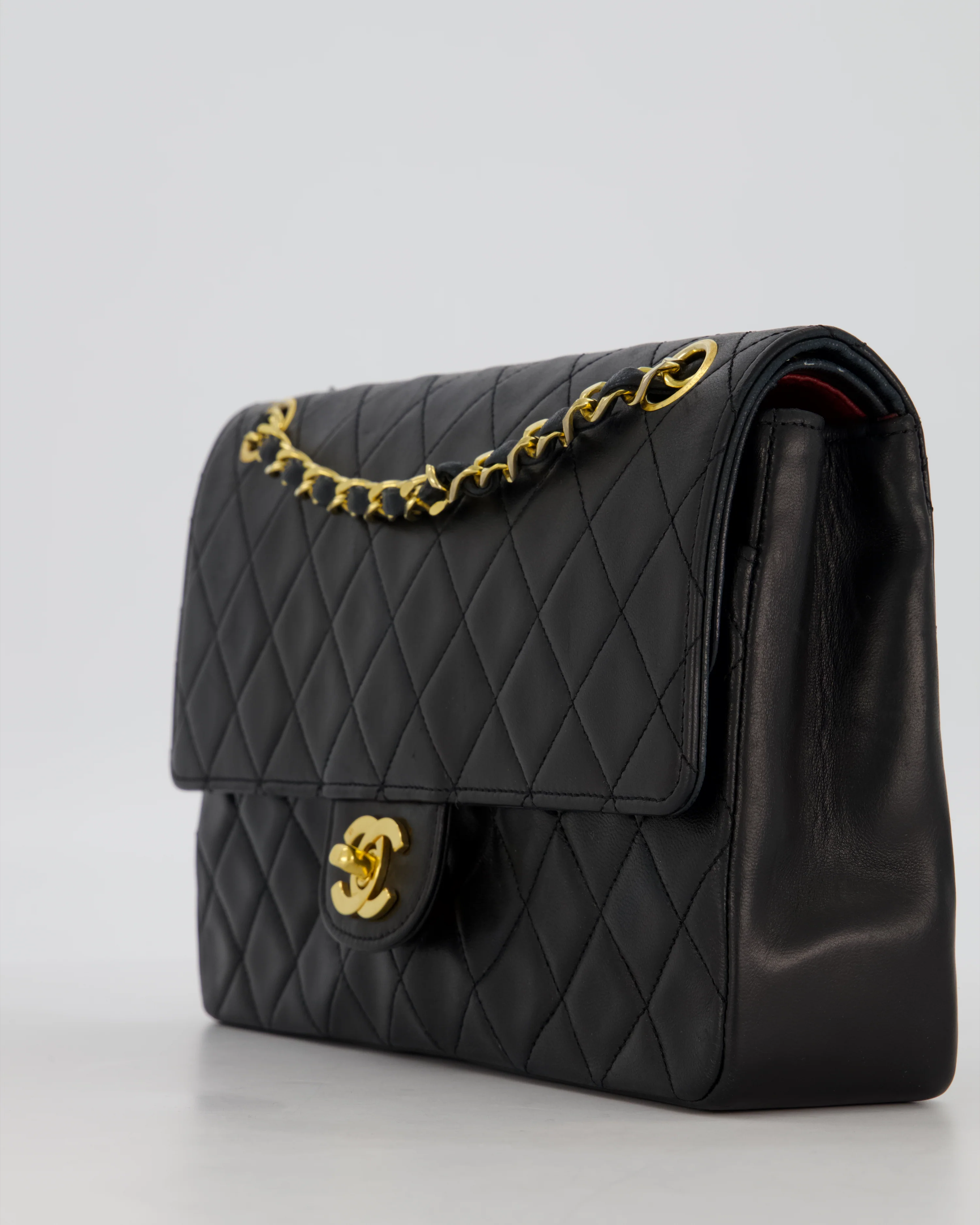 *AMAZING CONDITION* Chanel Black Vintage Medium Classic Double Flap Bag in Lambskin Leather with 24K Gold Hardware - Image 11