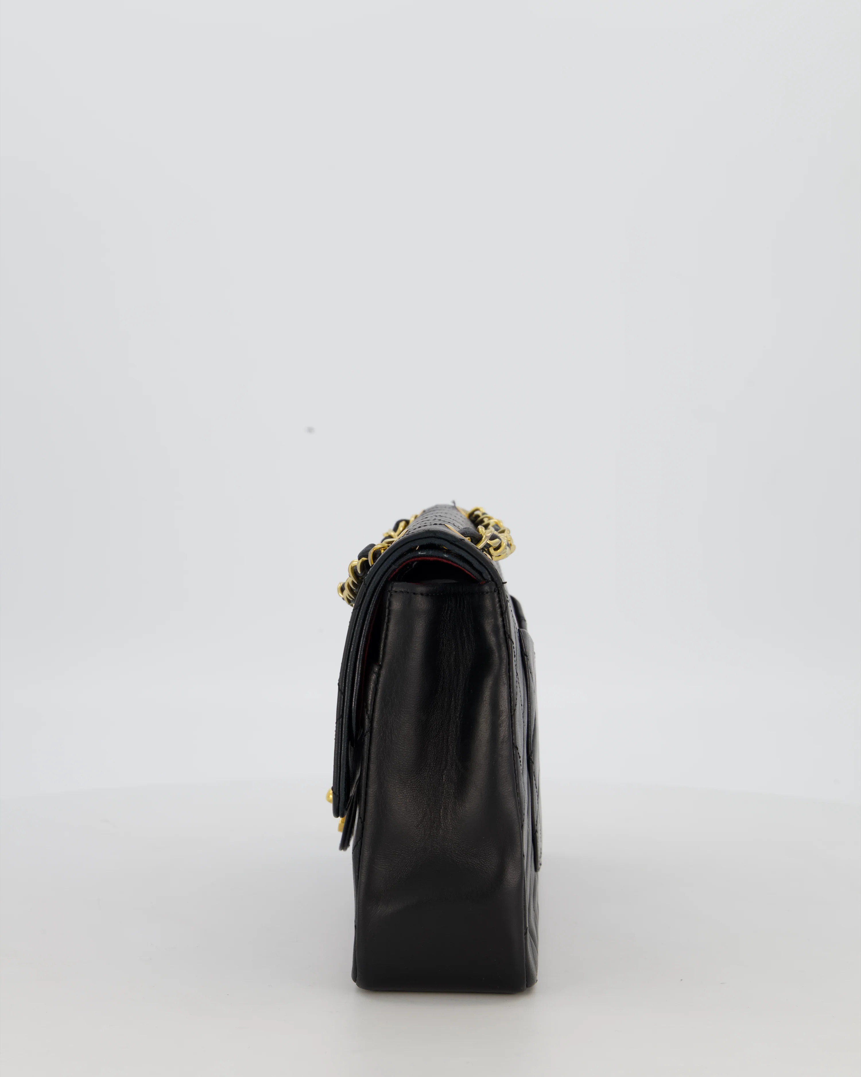 *AMAZING CONDITION* Chanel Black Vintage Medium Classic Double Flap Bag in Lambskin Leather with 24K Gold Hardware - Image 8