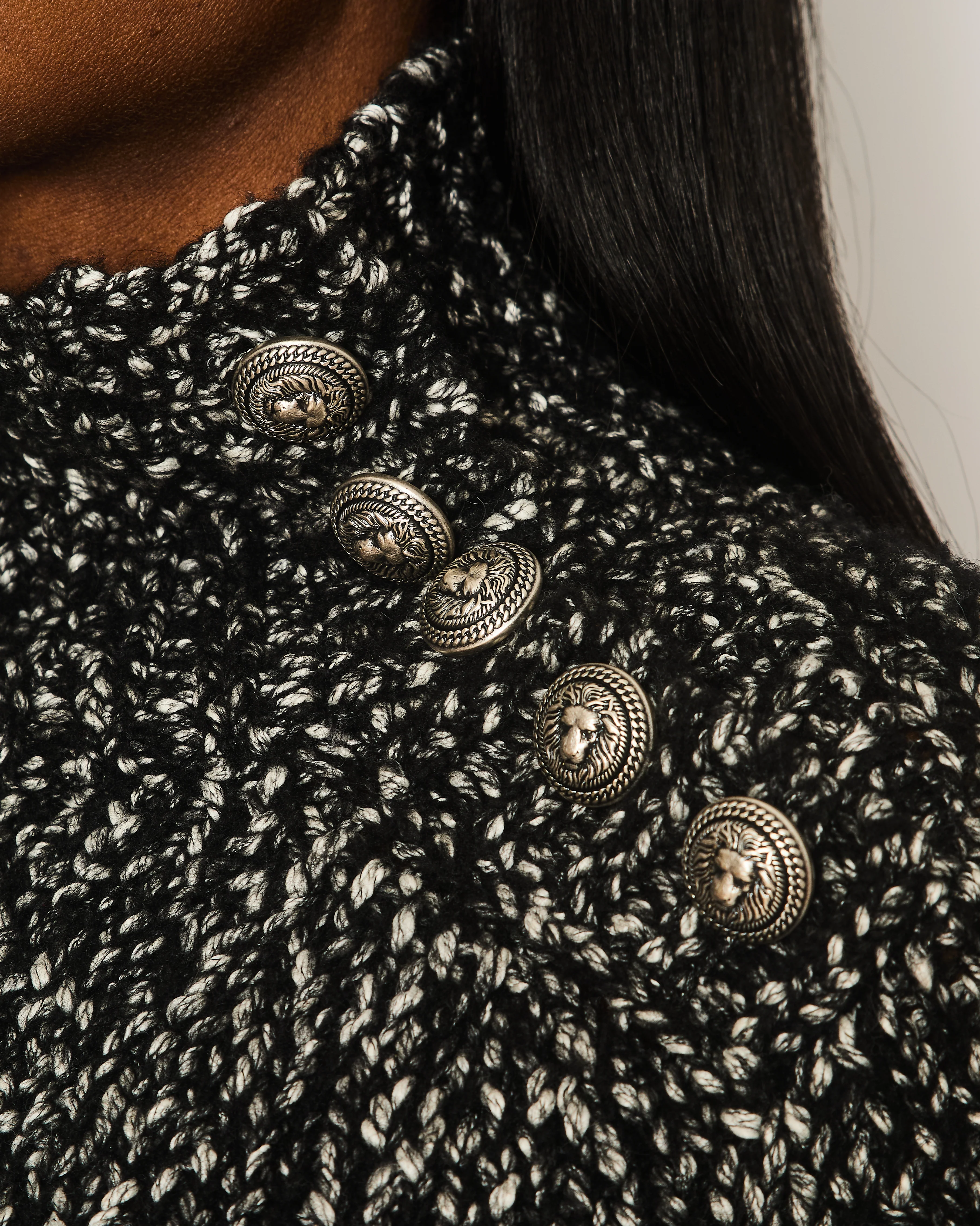 Balmain Black and White Knitted High-Neck Jumper with Silver Lion Buttons Size FR 36 (UK 8) - Image 5
