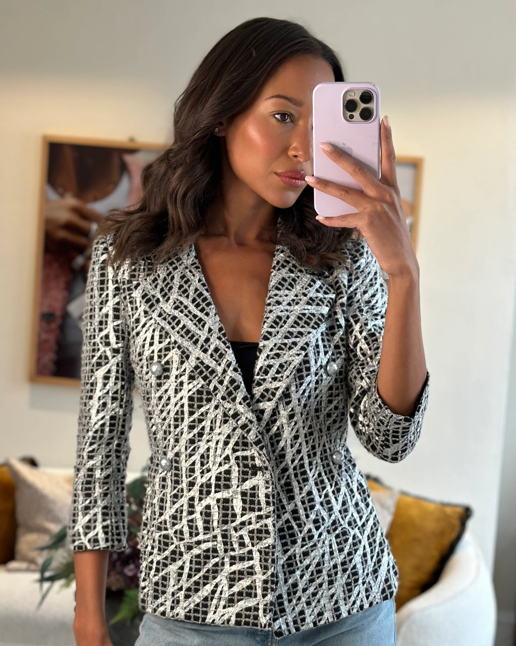 Chanel Spring 2012 Black & White Checked Tweed Backless Jacket with Silver Screen Print and Pearl Belt at the Back Size FR 34 (UK 4) - Image 9