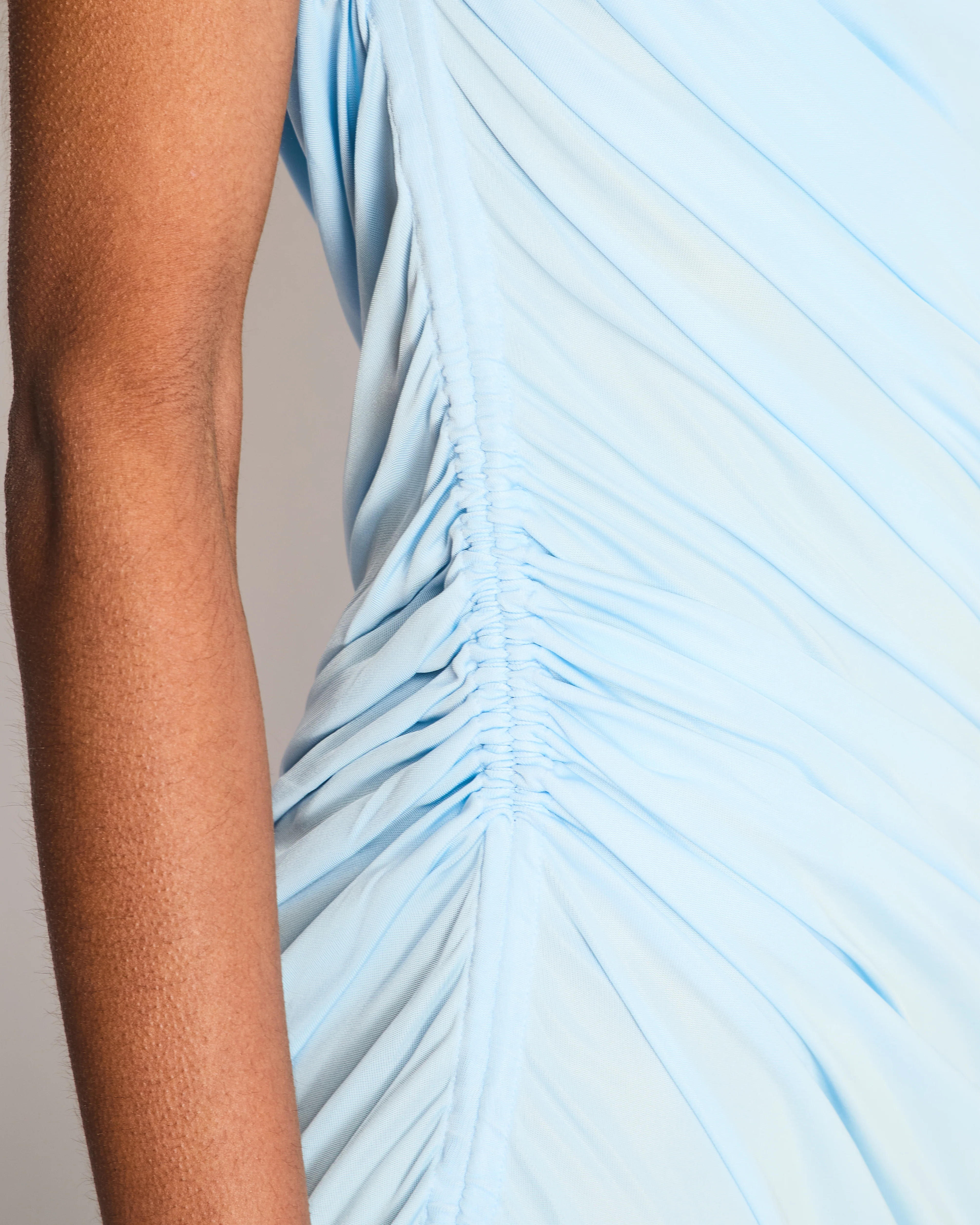 Bottega Veneta Baby Blue One Shoulder Ruched Asymmetric Midi Dress with Gold Hardware Strap Size IT 42 (UK 10) RRP £2,250 - Image 4
