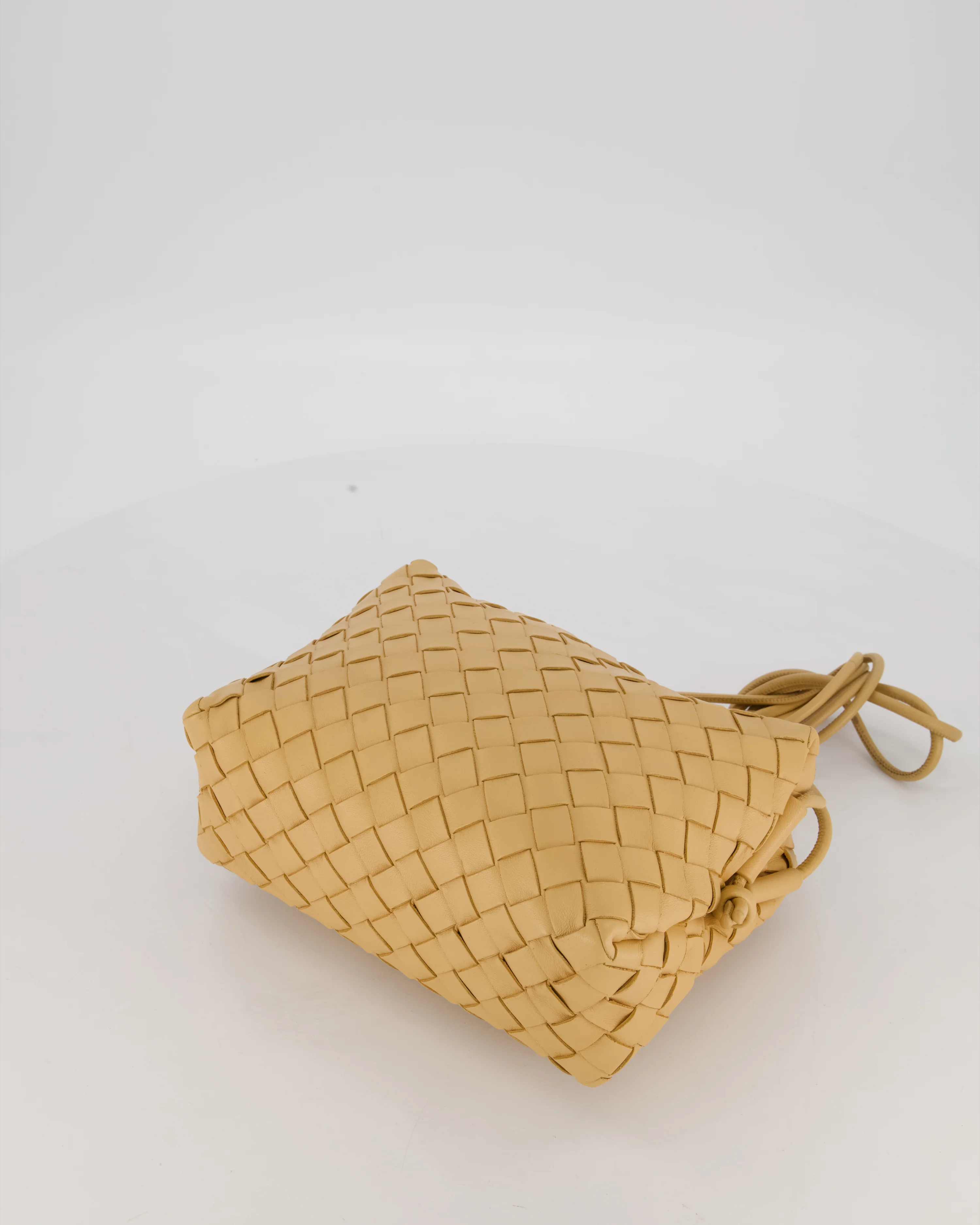 Bottega Veneta Beige Medium Loop Intrecciato Camera Bag in Lambskin Leather - Image 19