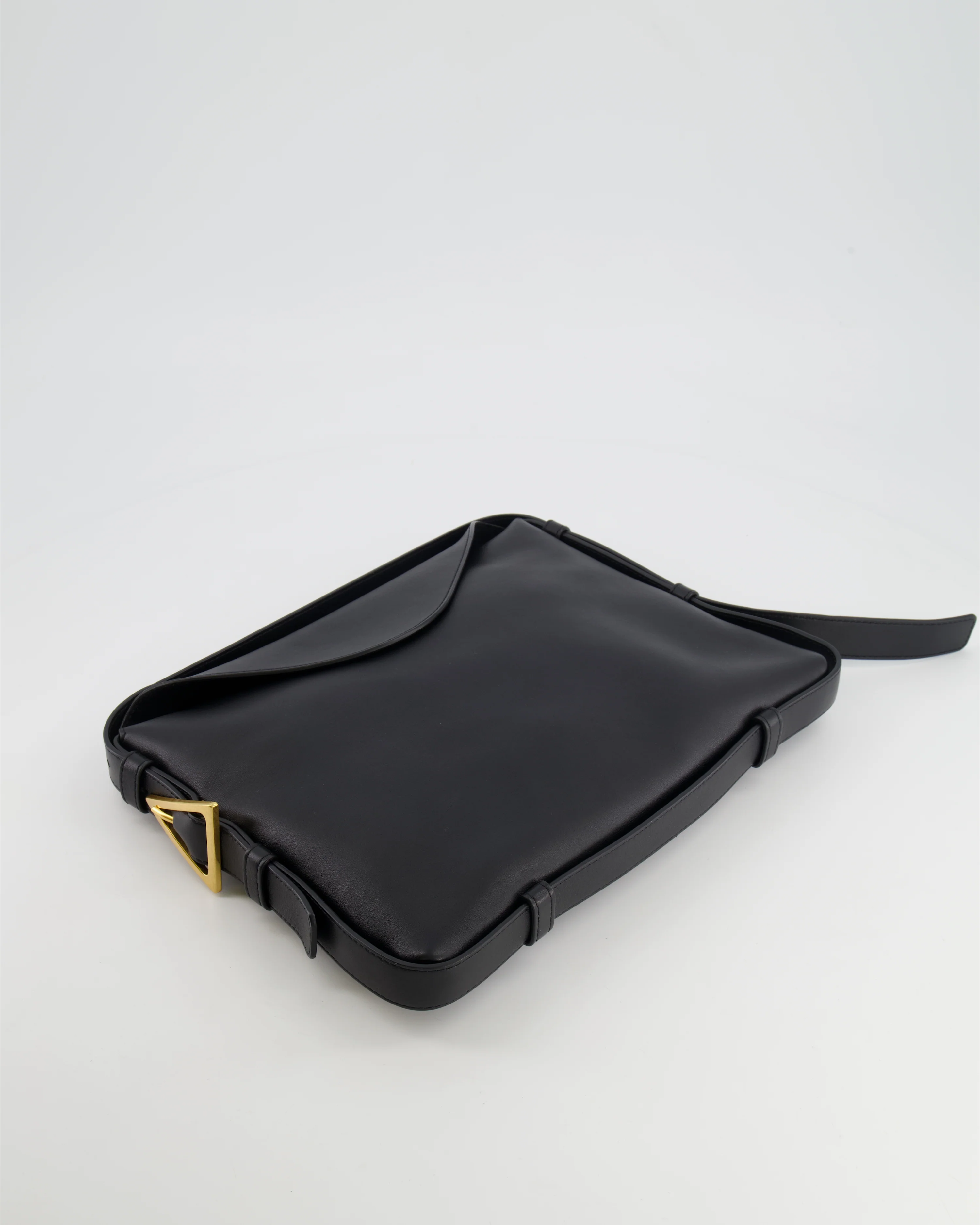 Bottega Veneta Black Leather Triangle Top Handle Bag with Gold Hardware - Image 17