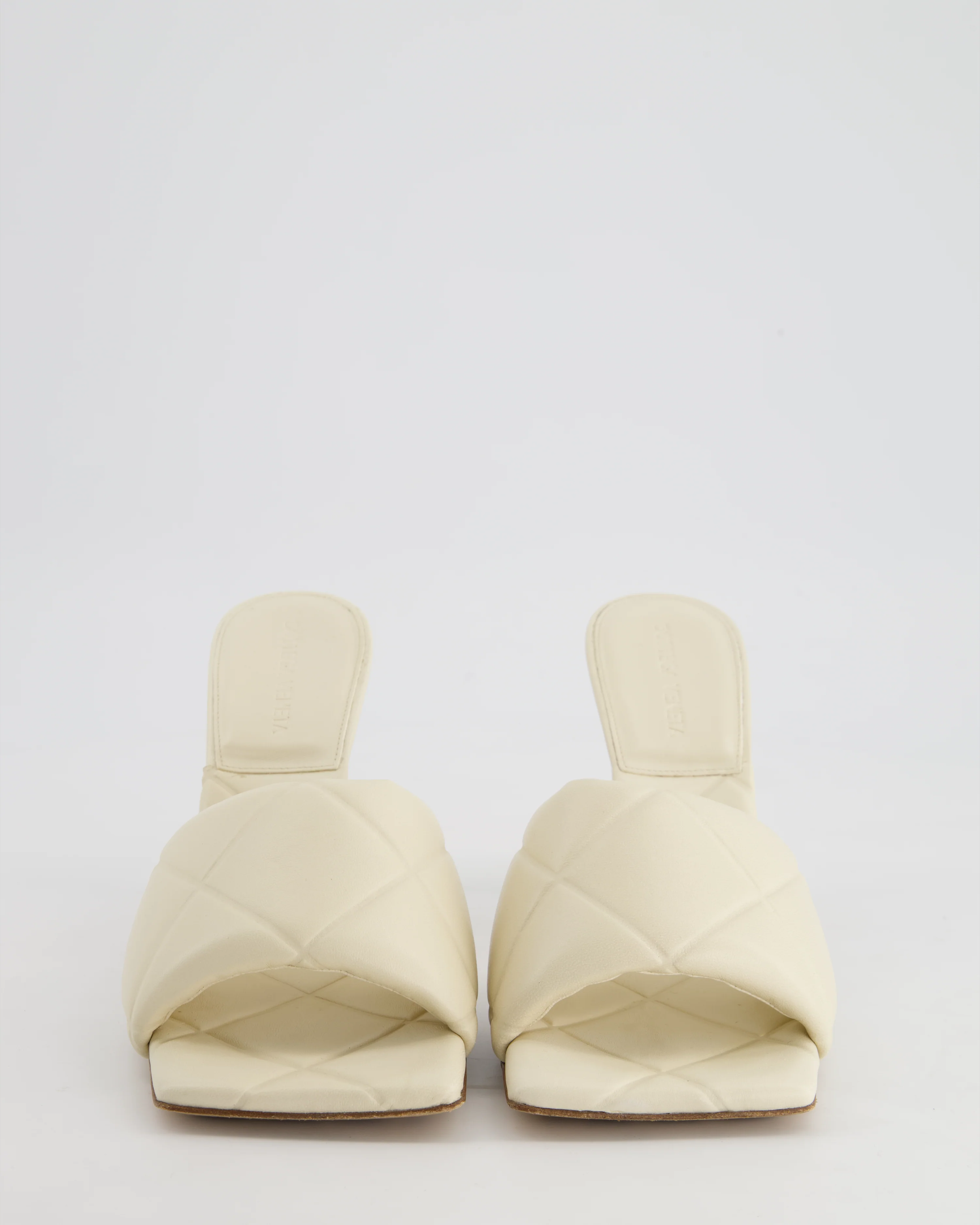 Bottega Veneta Cream Open-Toe Quilted Embossed Mule Heels in Nappa Leather Size EU 38.5 - Image 3