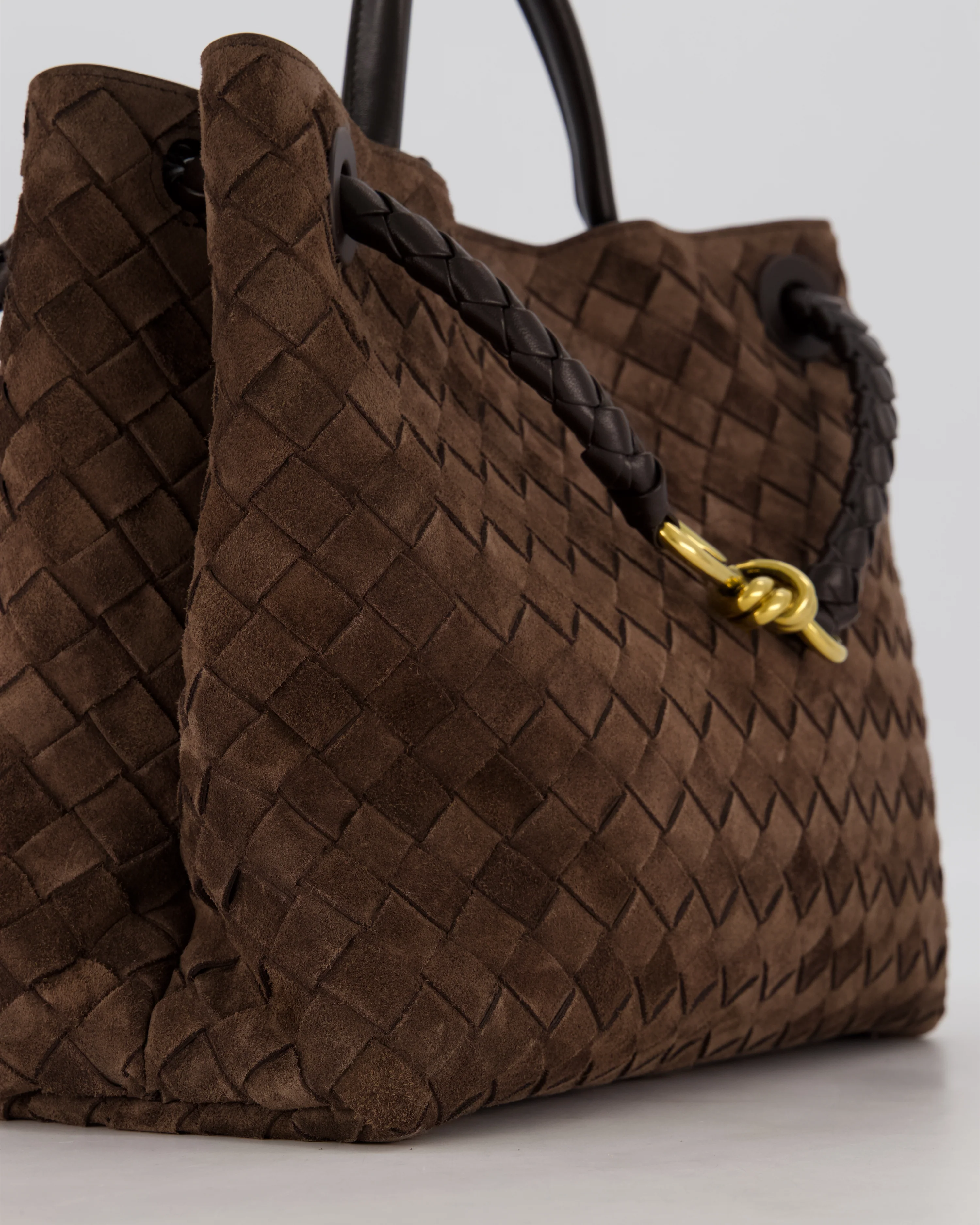 Bottega Veneta Medium Andiamo Bag in Fondant Intrecciato Suede Leather with Gold Hardware RRP £4,250 - Image 8