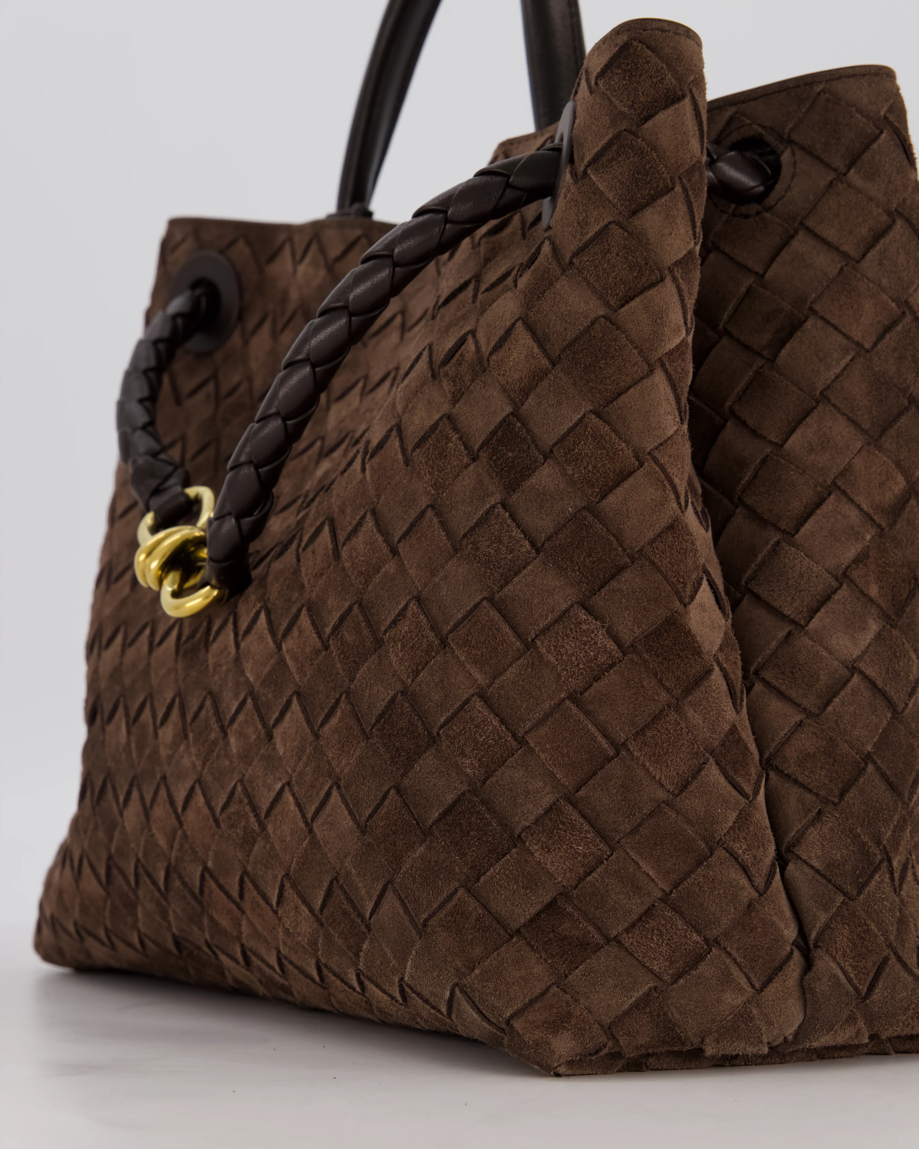 Bottega Veneta Medium Andiamo Bag in Fondant Intrecciato Suede Leather with Gold Hardware RRP £4,250 - Image 9