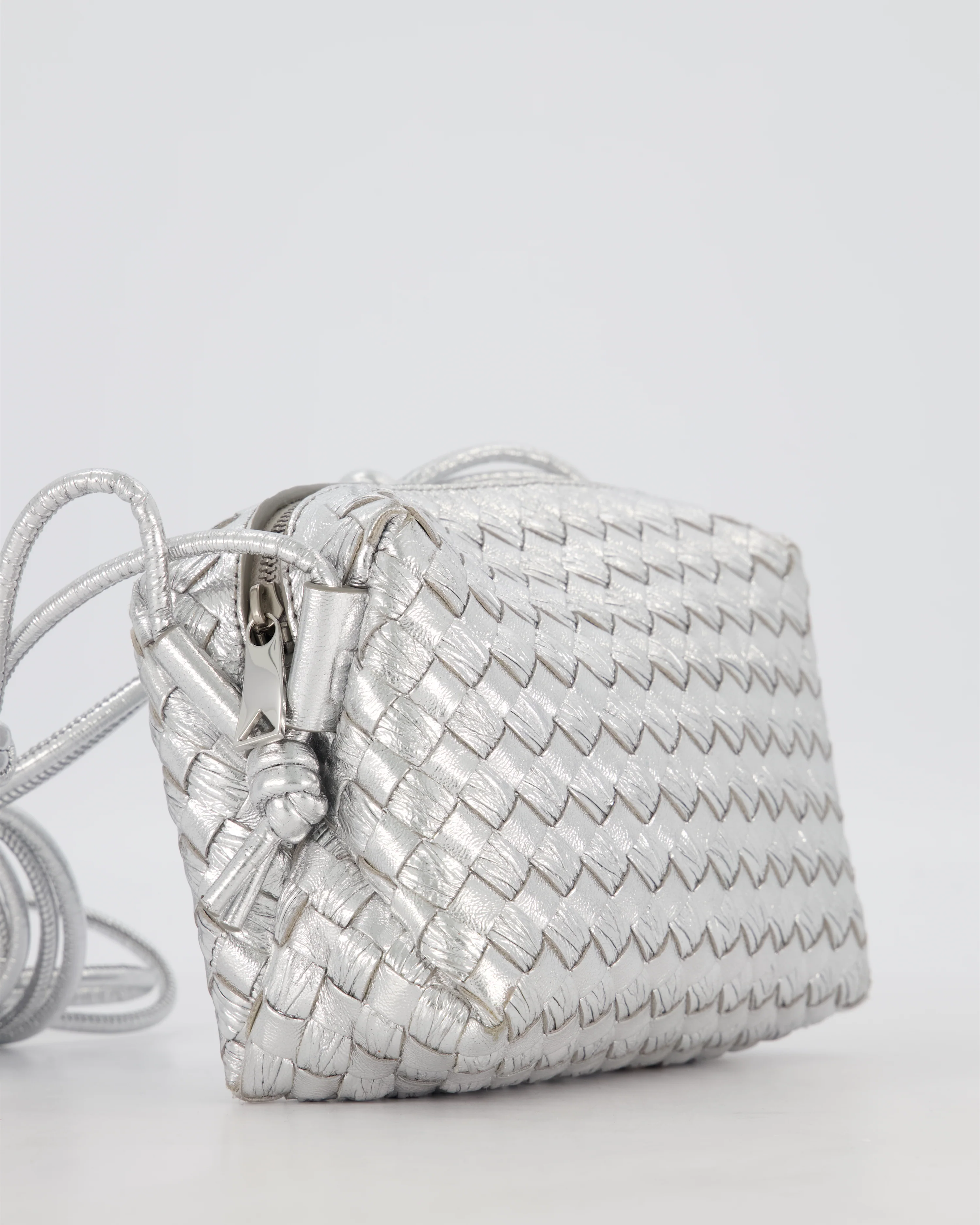 Bottega Veneta Metalic Silver Mini Loop Intrecciato Camera Bag in Lambskin Leather - Image 10