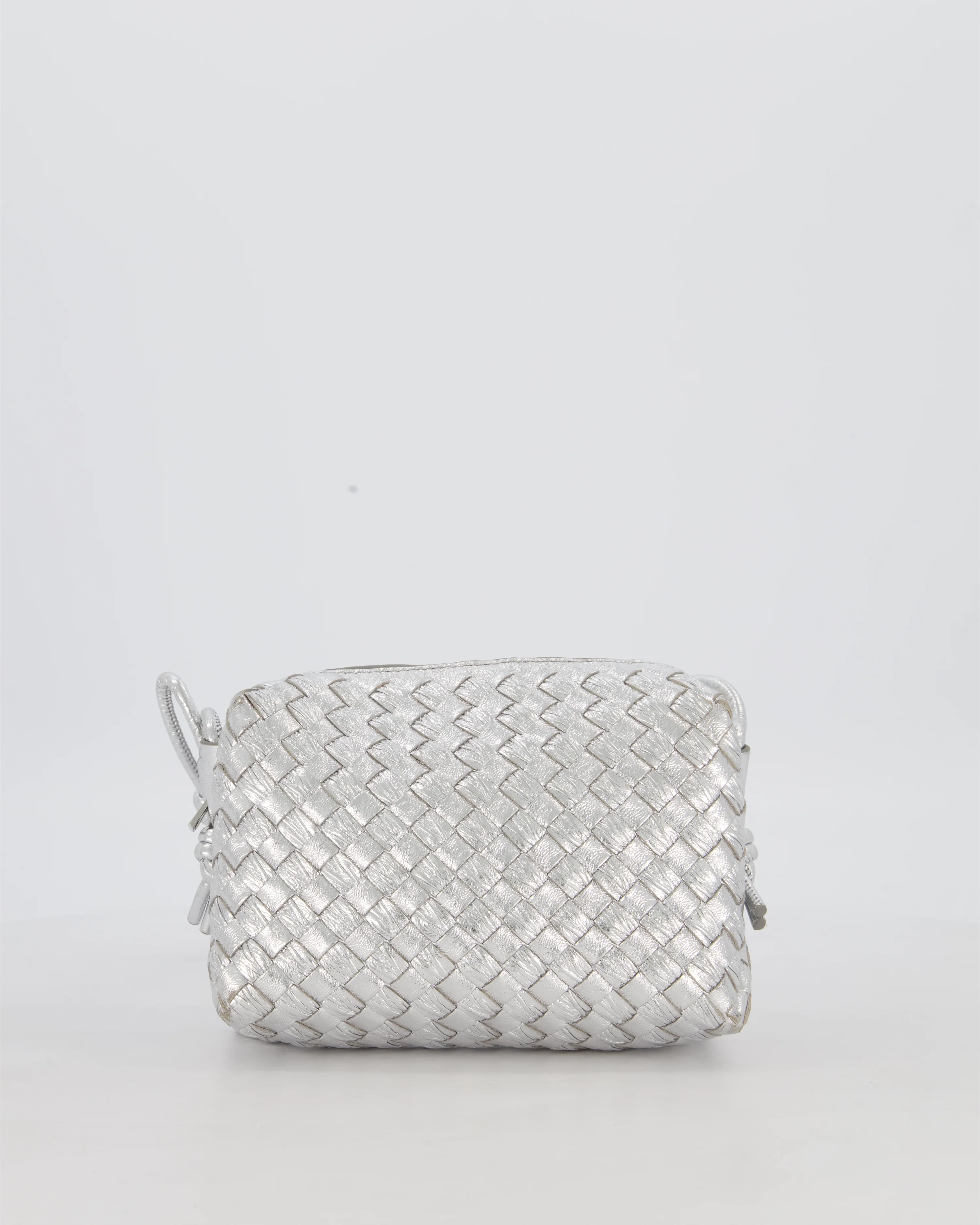 Bottega Veneta Metalic Silver Mini Loop Intrecciato Camera Bag in Lambskin Leather - Image 2