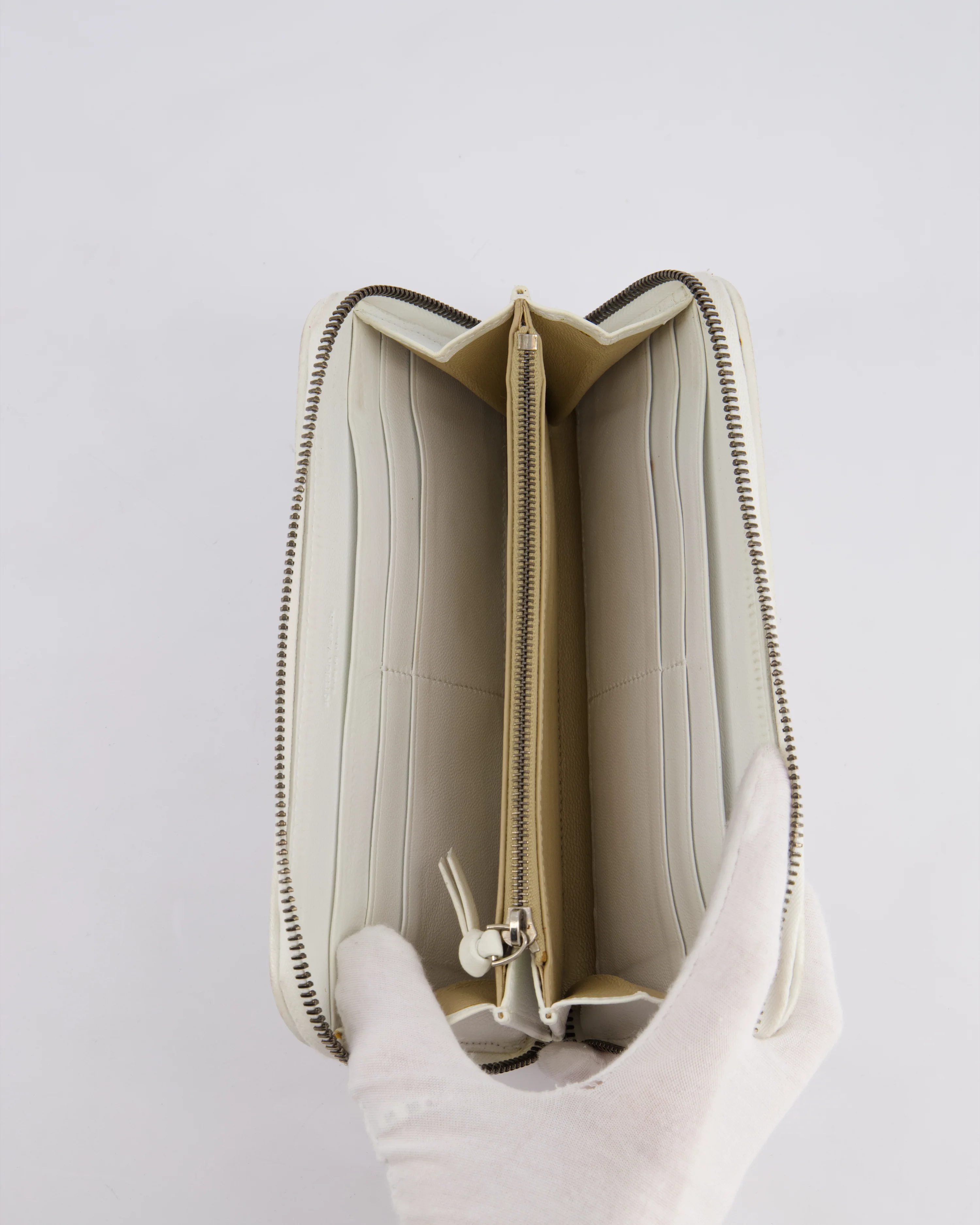 Bottega Veneta White Intrecciato Wallet - Image 15