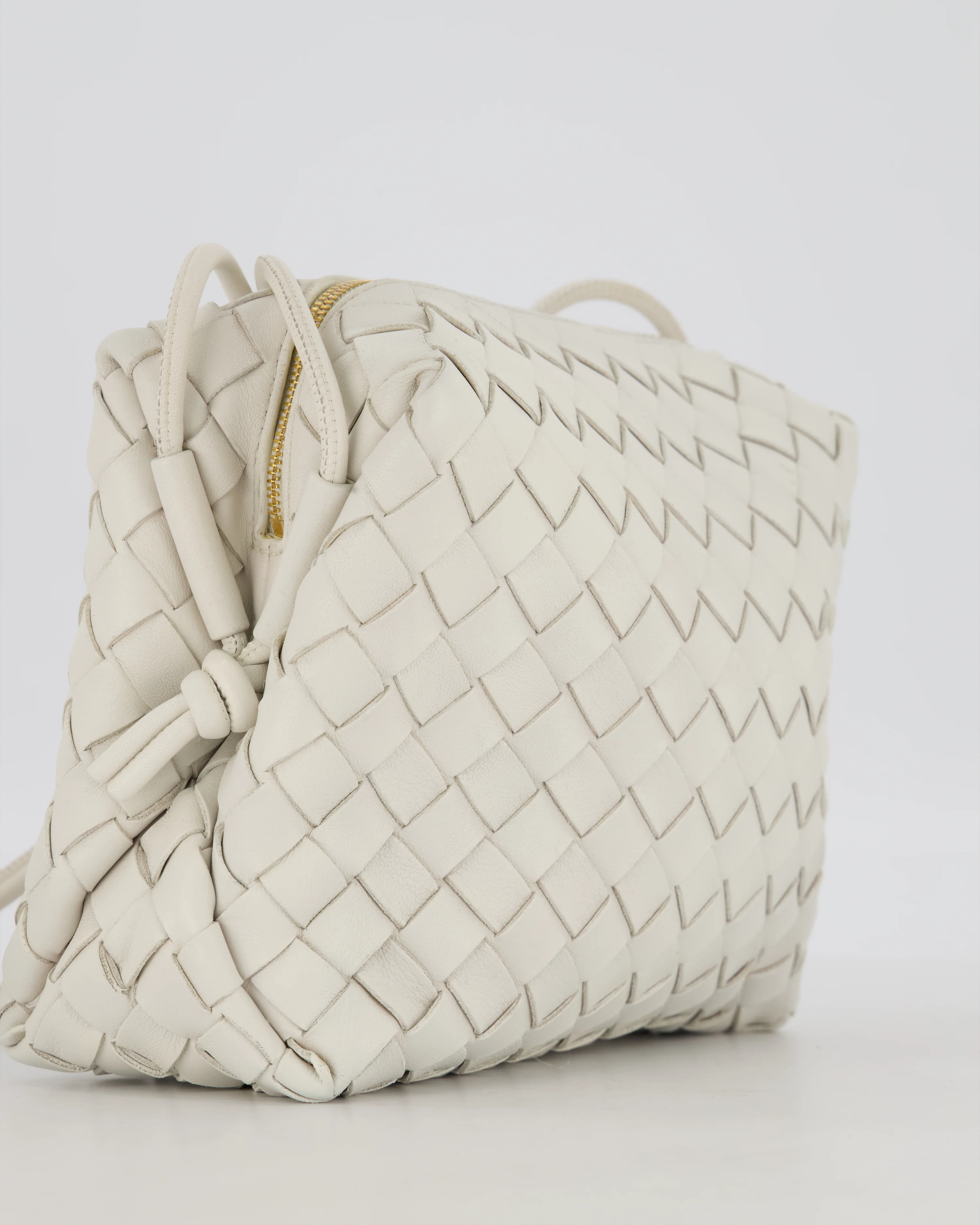 Bottega Veneta White Medium Loop Intrecciato Camera Bag in Lambskin Leather with Gold Hardware - Image 10