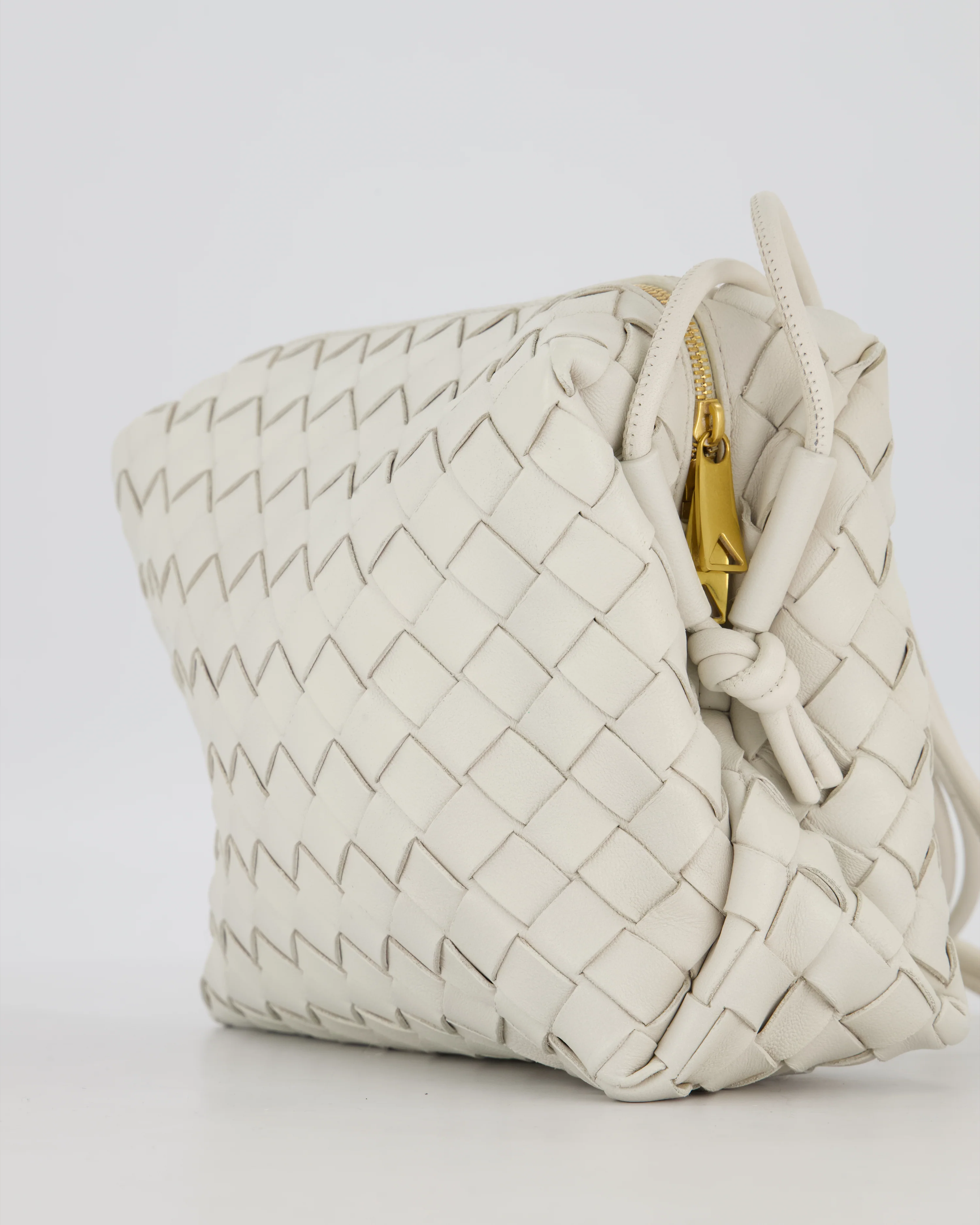 Bottega Veneta White Medium Loop Intrecciato Camera Bag in Lambskin Leather with Gold Hardware - Image 11
