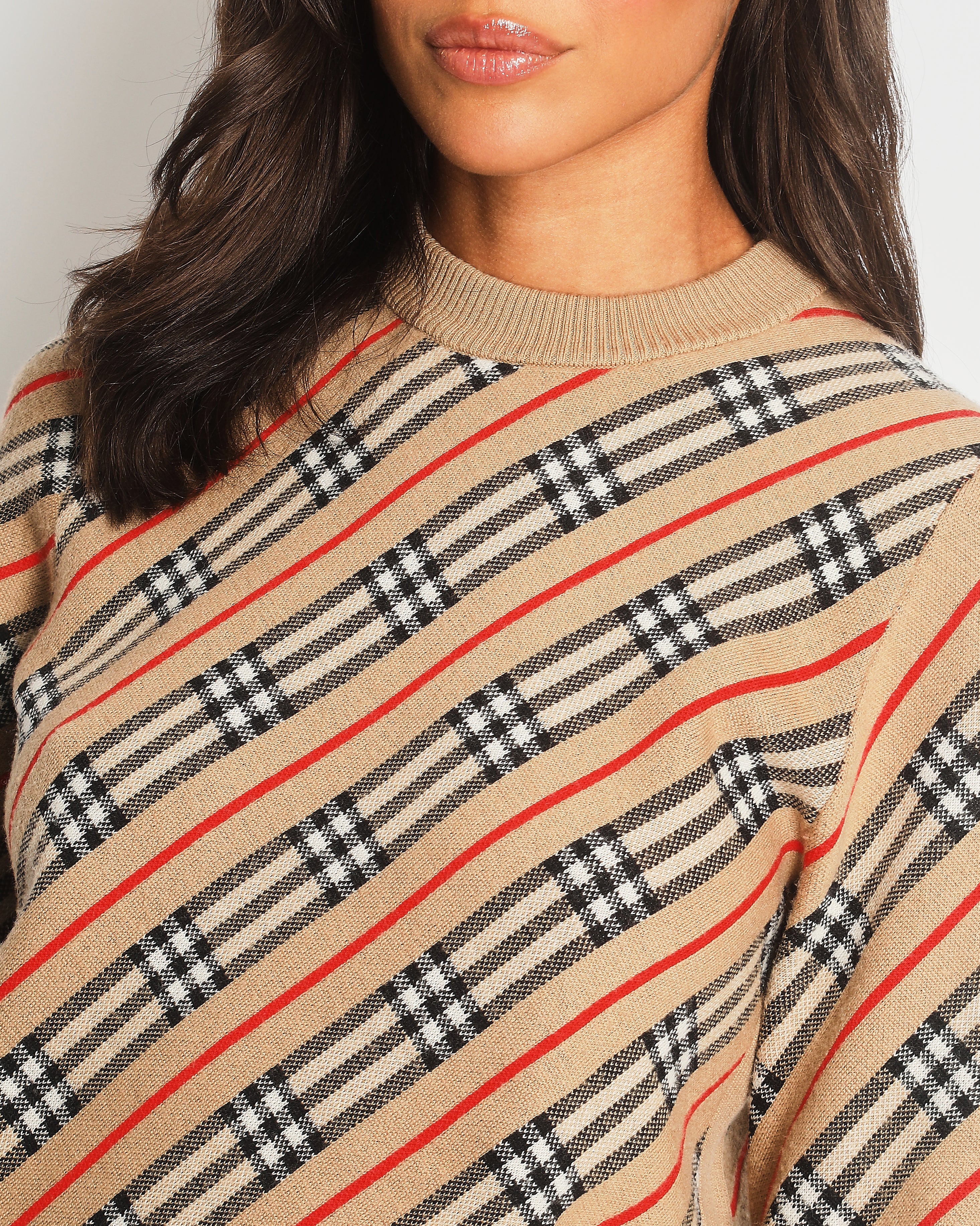Burberry Camel Merino Wool Jumper with Black & Red Chequered Print Size XS (UK 6) - Image 3