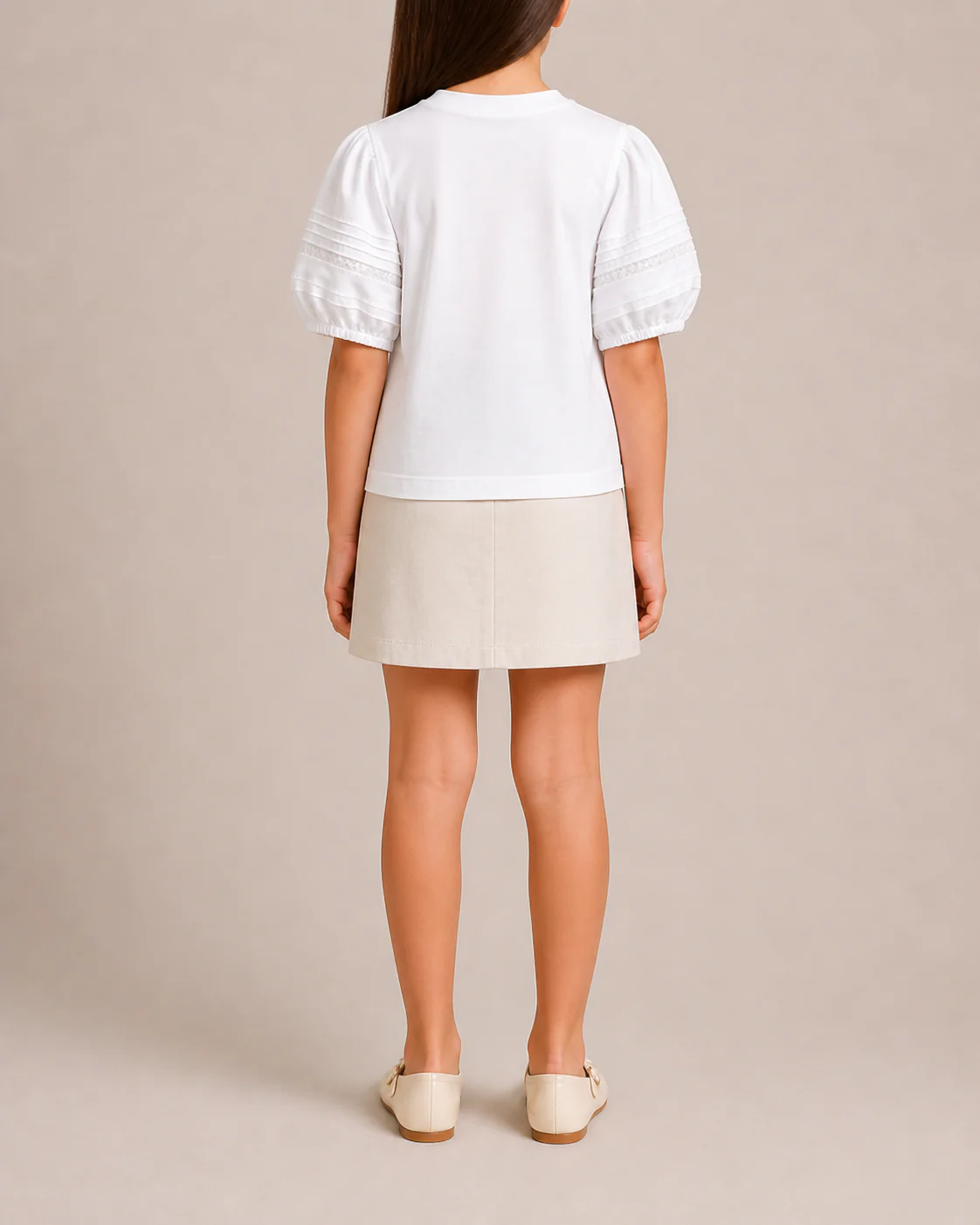 Burberry Kids White Short-Sleeve Top with Lace and Logo Sleeve Details Size 8 years RRP £220 - Image 2