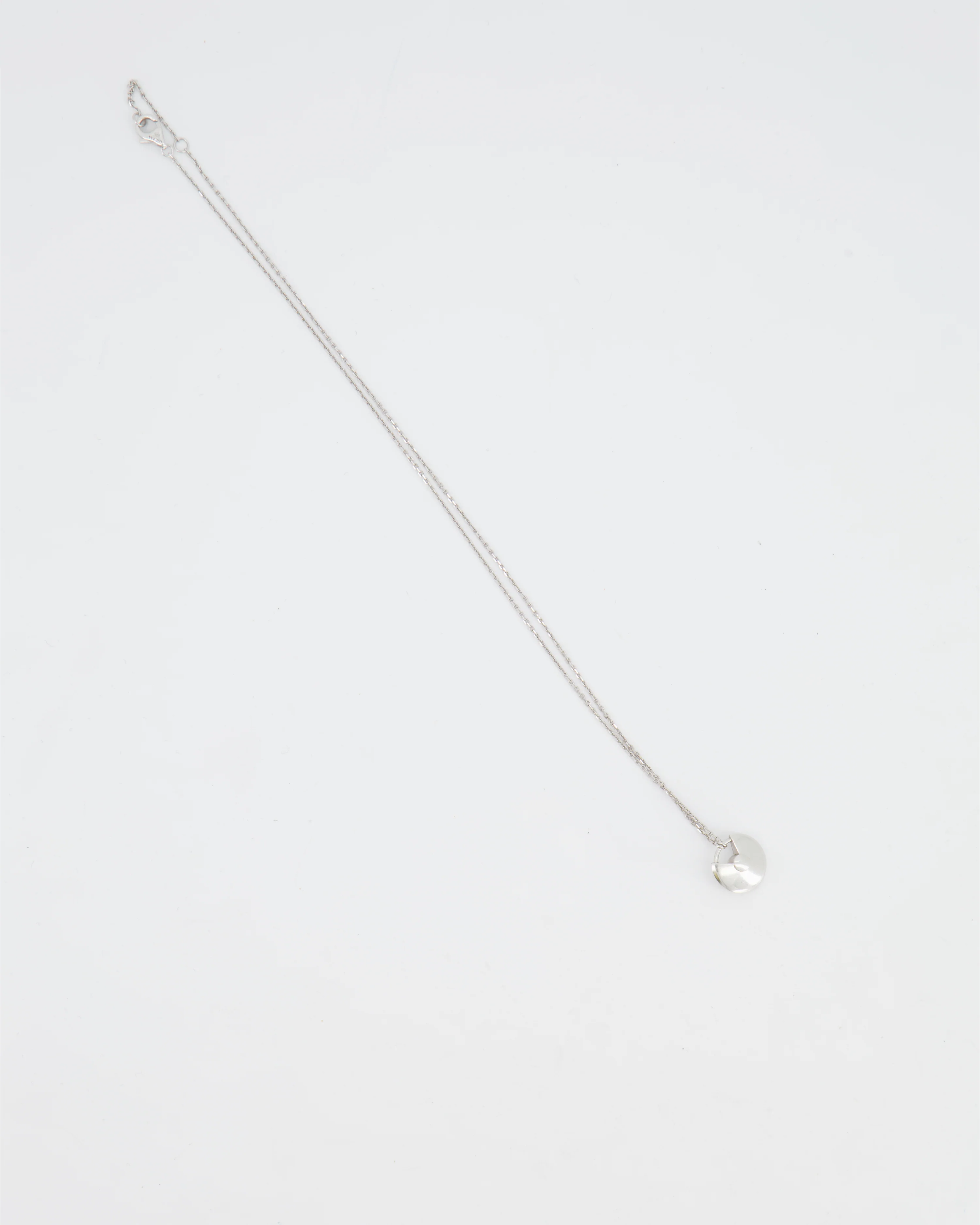 Cartier Amulette de Cartier Necklace in 18k White Gold with 20 brilliant-cut diamonds RRP £5,000 - Image 5