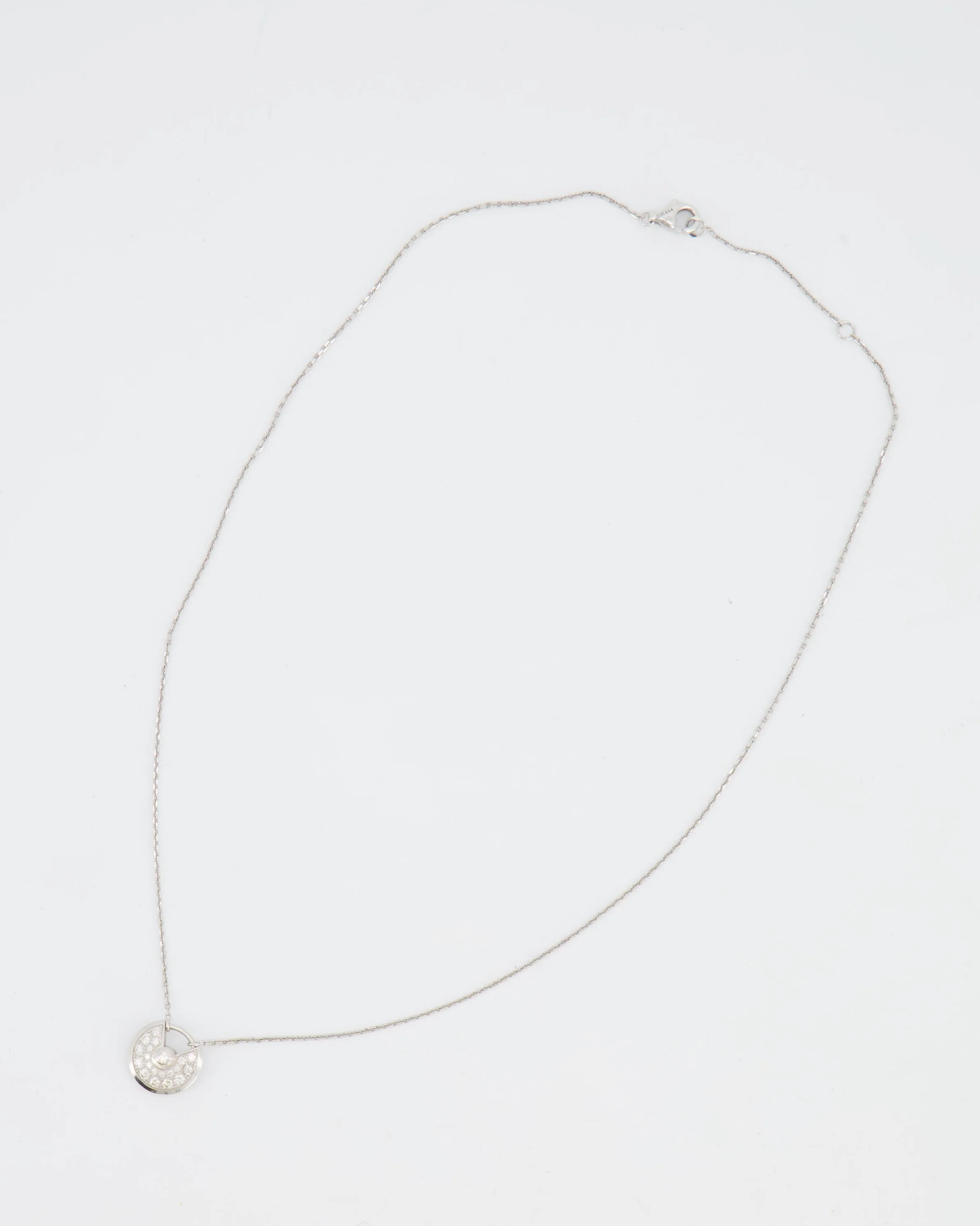 Cartier Amulette de Cartier Necklace in 18k White Gold with 20 brilliant-cut diamonds RRP £5,000 - Image 7