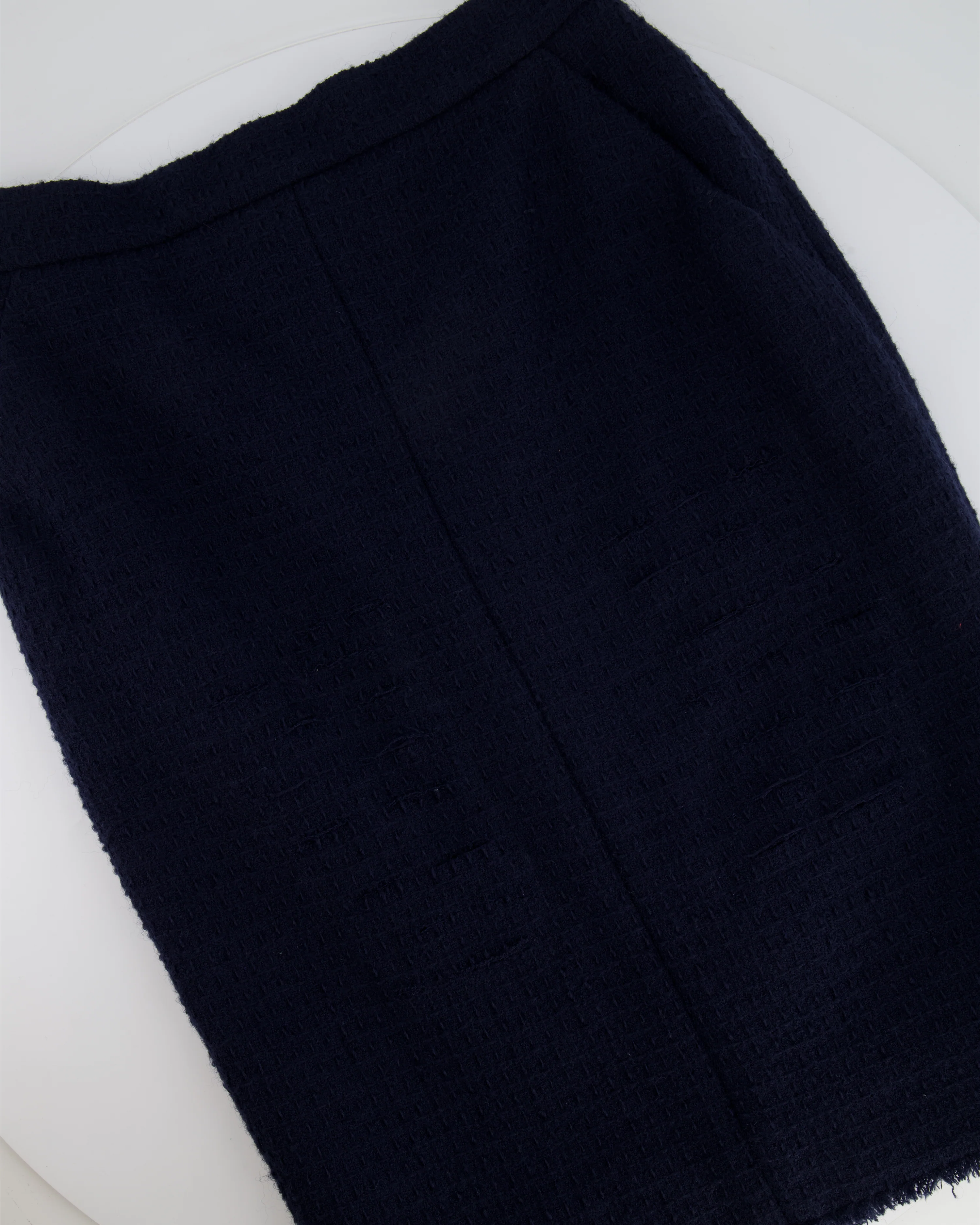 Chanel 08A Navy Tweed Jacket and Midi Skirt Set with Silver CC Logo Details Size FR 42 (UK 14) - Image 4