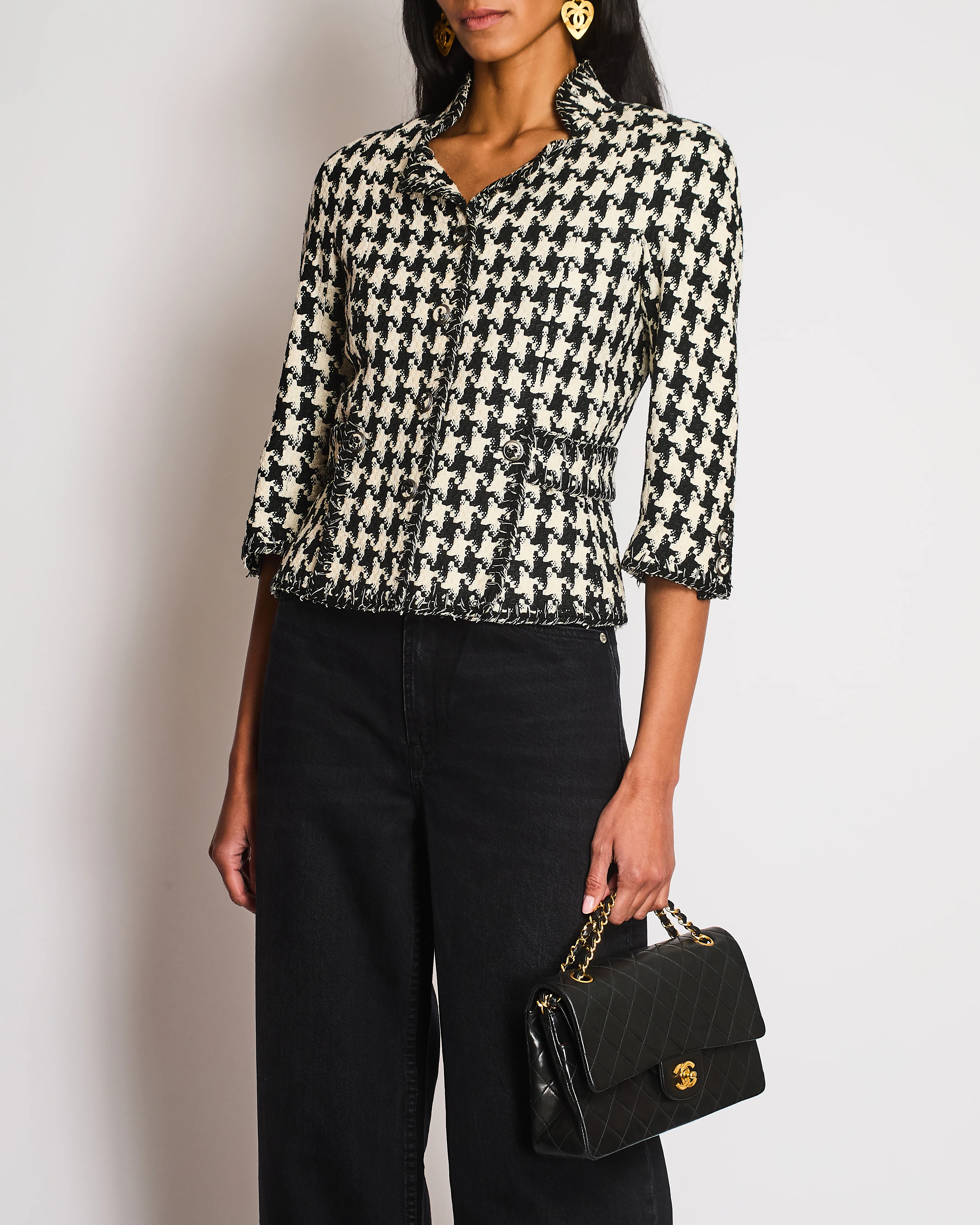 Chanel 08P Houndstooth Beige and Black Tweed Jacket With 3/4 Sleeves Size FR 36 (UK 8) - Image 3