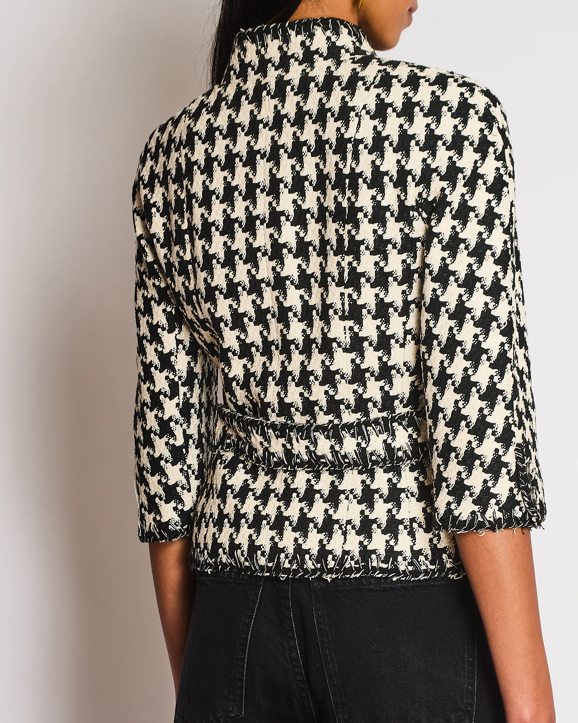 Chanel 08P Houndstooth Beige and Black Tweed Jacket With 3/4 Sleeves Size FR 36 (UK 8) - Image 6
