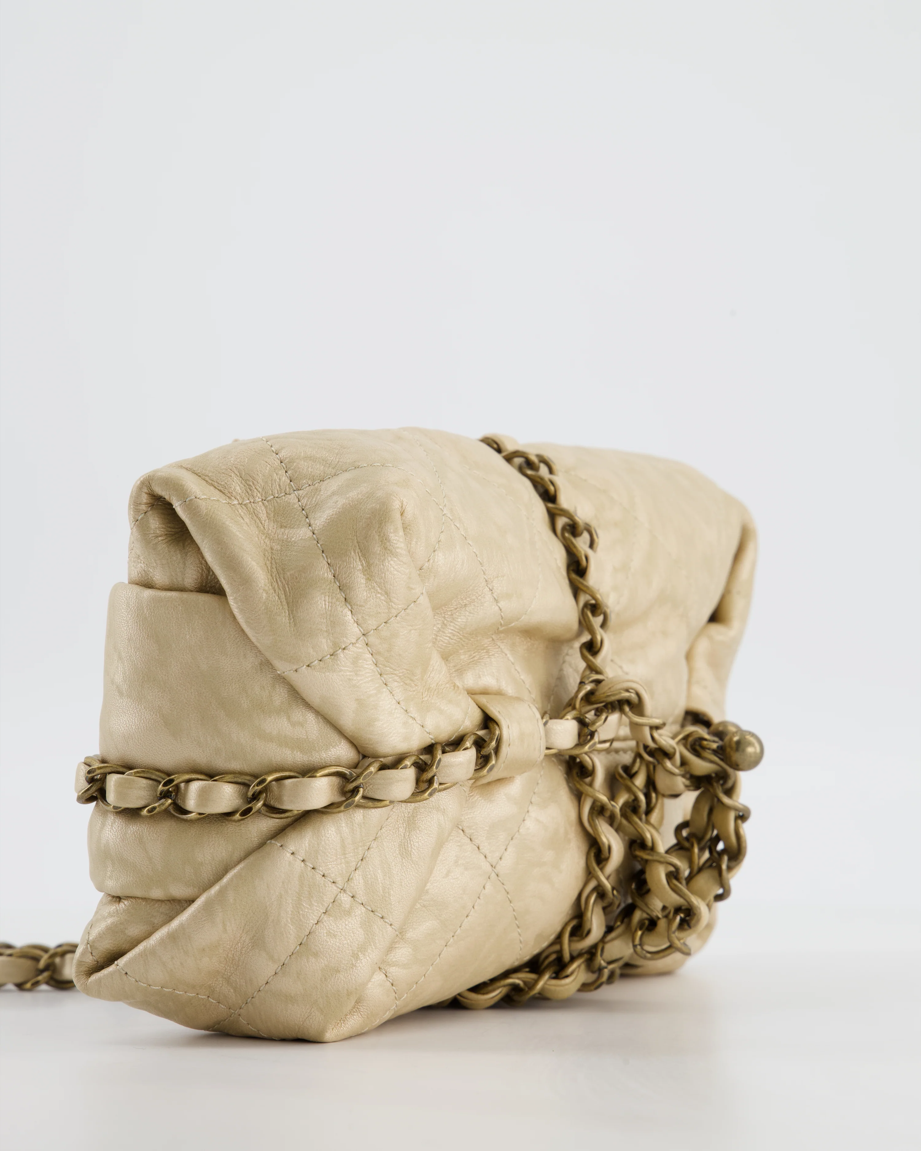 Chanel 12/A Paris-Bombay Gold Baluchon Clutch Bag with Aged Gold Hardware - Image 13