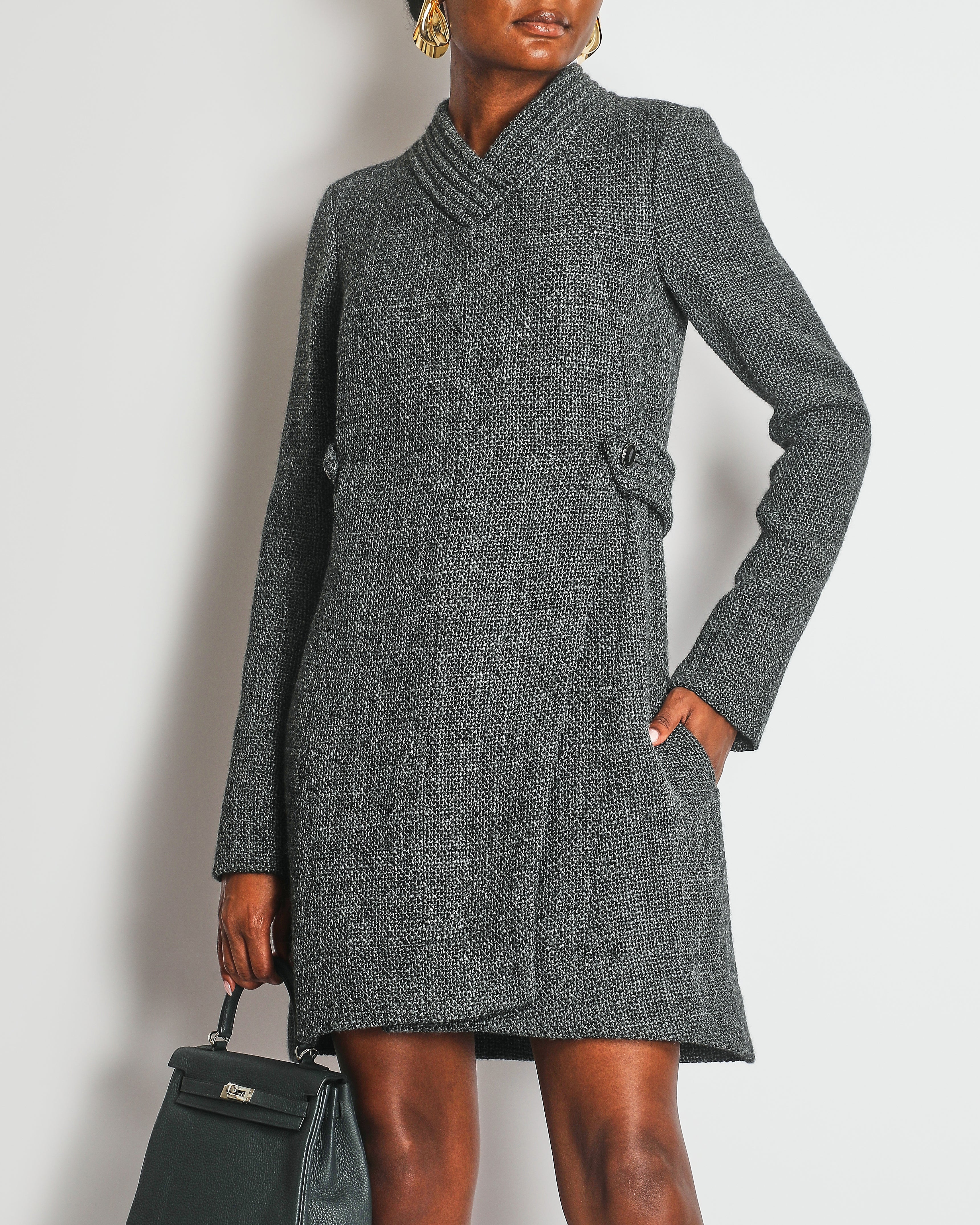 Chanel 12A Grey Tweed Long-Sleeve Mini Dress with Belt Detail Size FR 38 (UK 10) RRP £3,050 - Image 2
