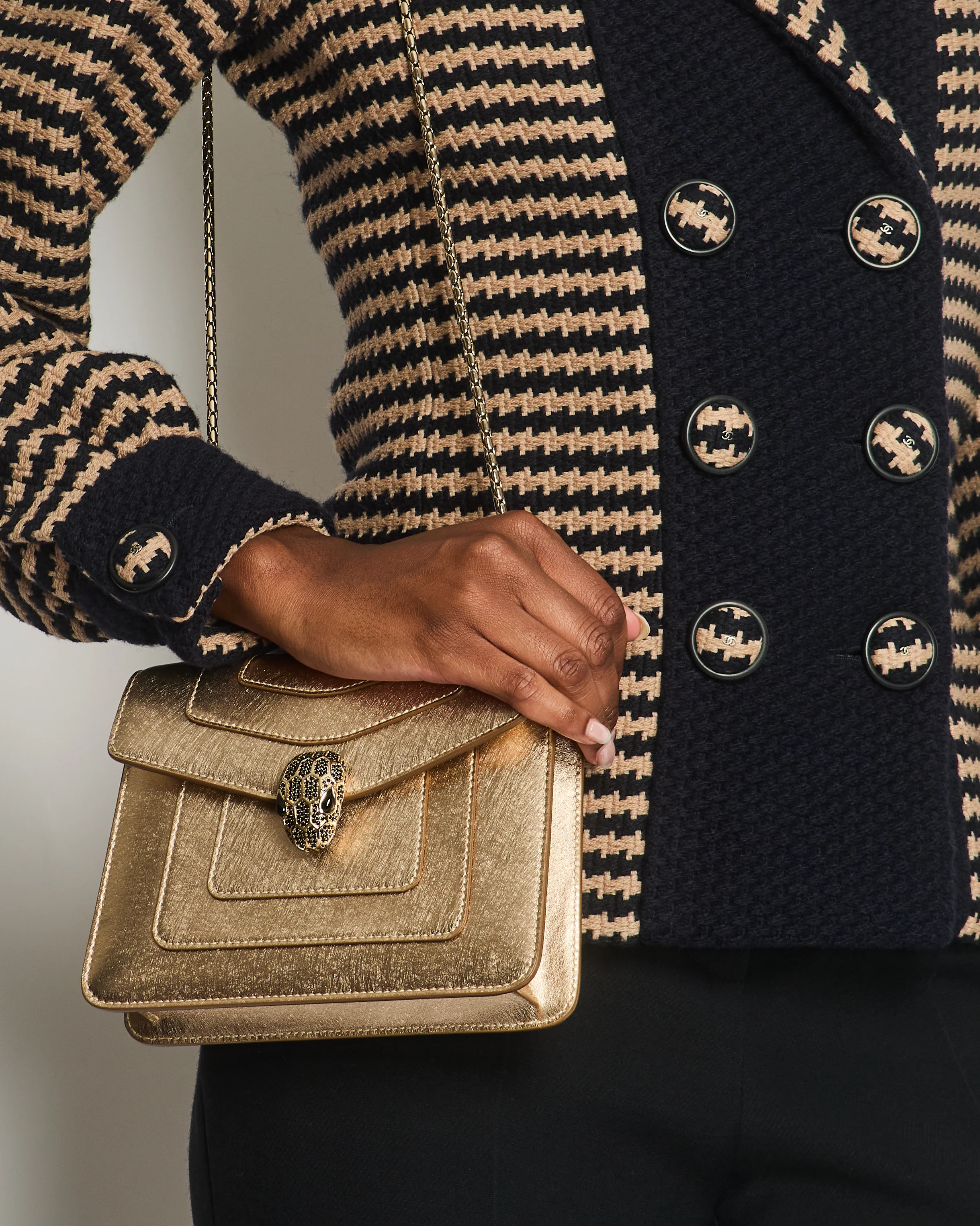 Chanel 15/B Navy, Beige Houndstooth Tweed Double Breasted Jacket Size FR 36 (UK 8) - Image 2