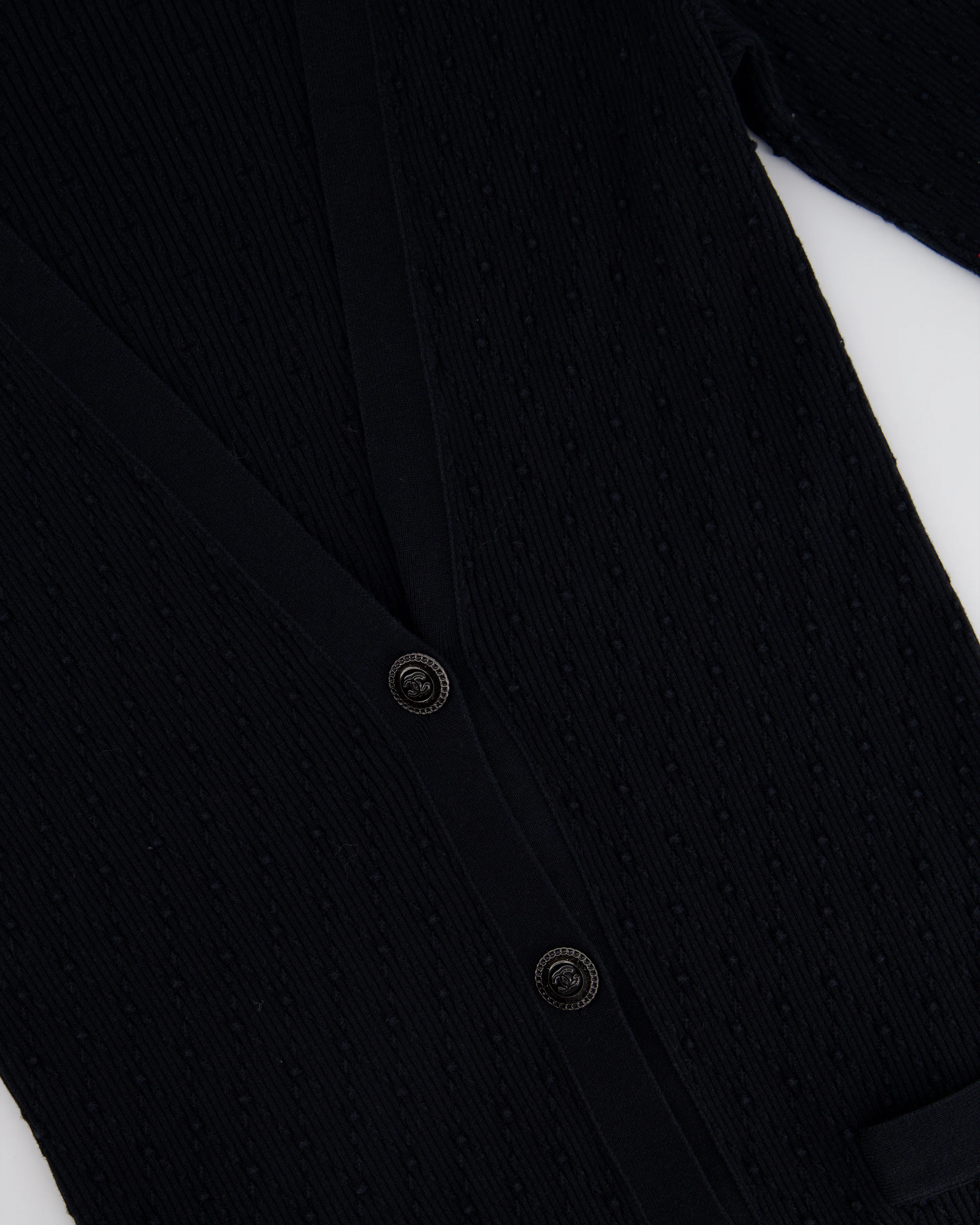 Chanel 16P Black Ribbed Cardigan with Shoulder Button Detail FR 34 (UK 6) RRP £2,450 - Image 7