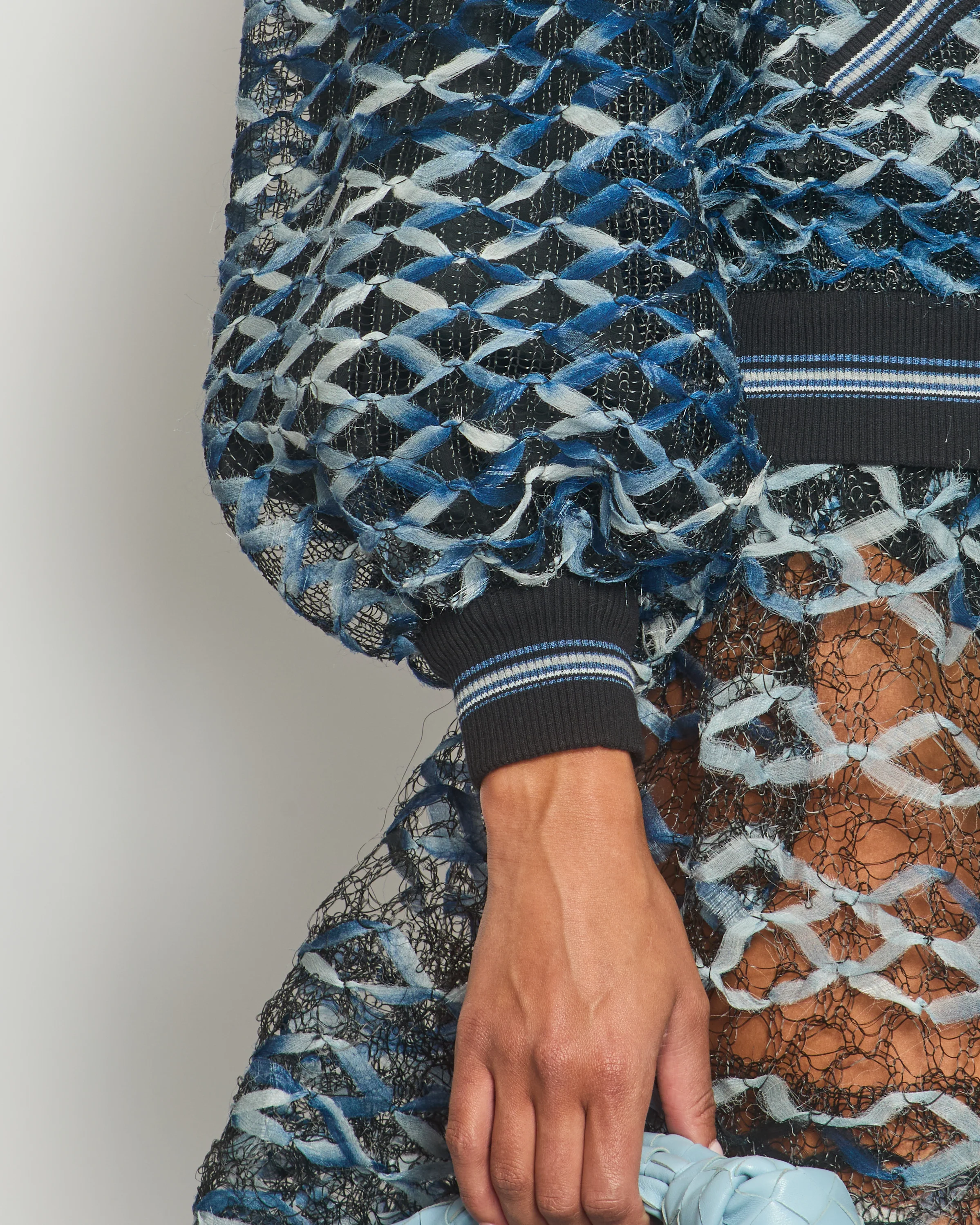 Chanel 18S Black, White and Blue Fishnet Mini Skirt and Jacket Set Size FR 34 (UK 6) RRP £6,850 - Image 5