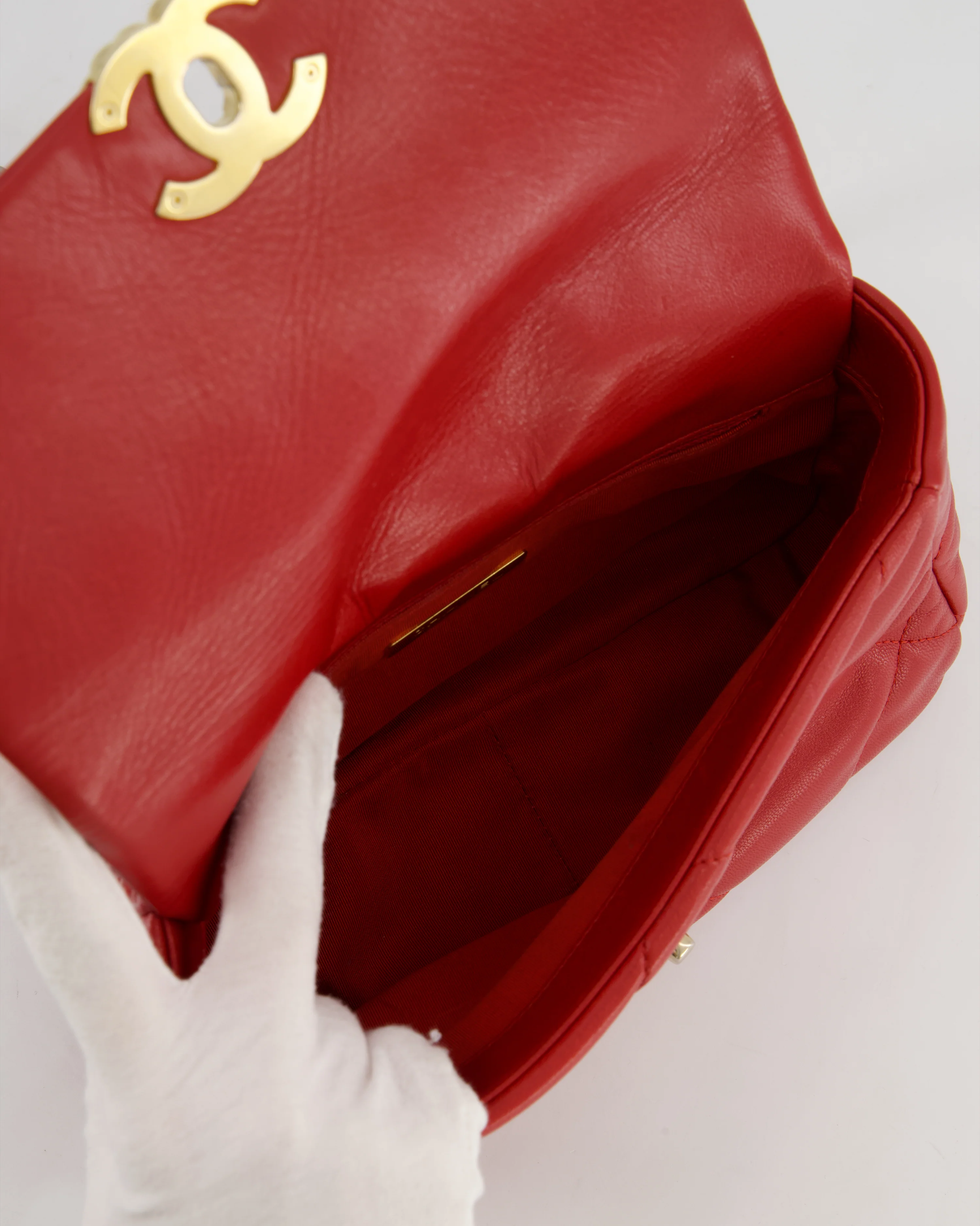 Chanel 19 Small Flap Bag in Deep Red Goatskin Leather with Mixed Hardware - Image 15