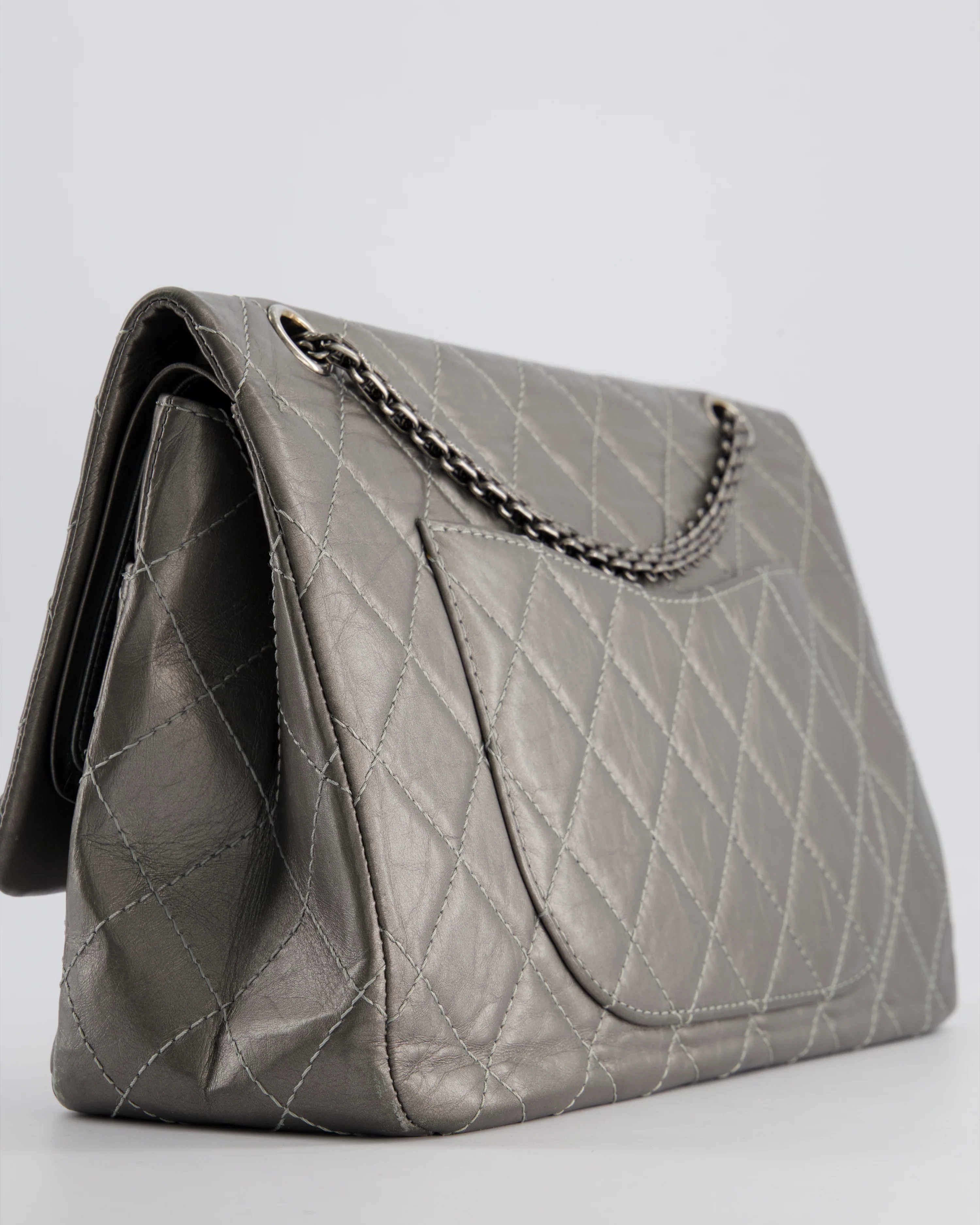 *FIRE PRICE* Chanel 2.55 Jumbo Reissue Bag in Metallic Grey Crumpled Calfskin Leather With Gunmetal Hardware - Image 14