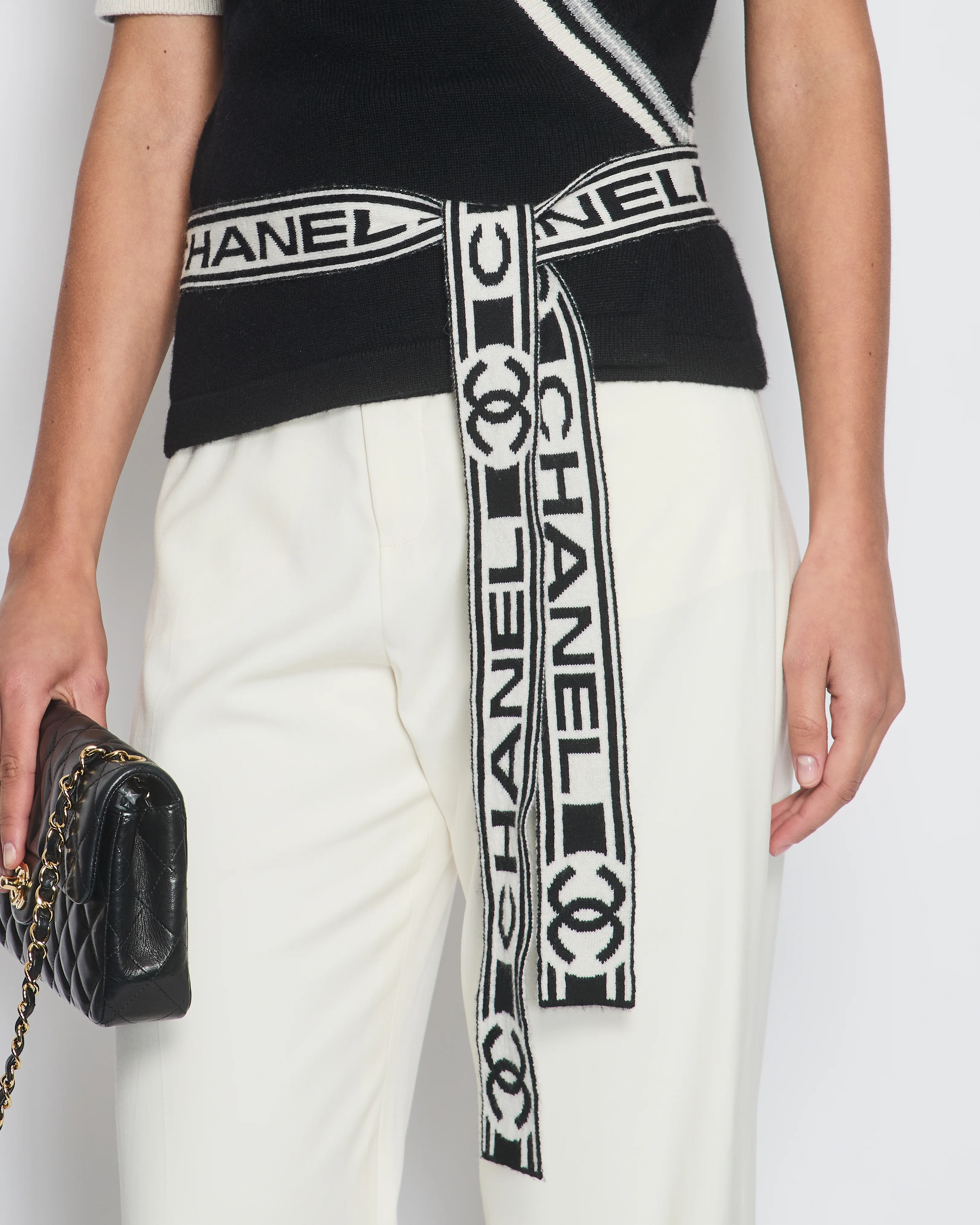 Chanel 2020 Black V-Neck Short Sleeve Wrap Cardigan with Logo Detail Size FR 38 (UK 10) - Image 4