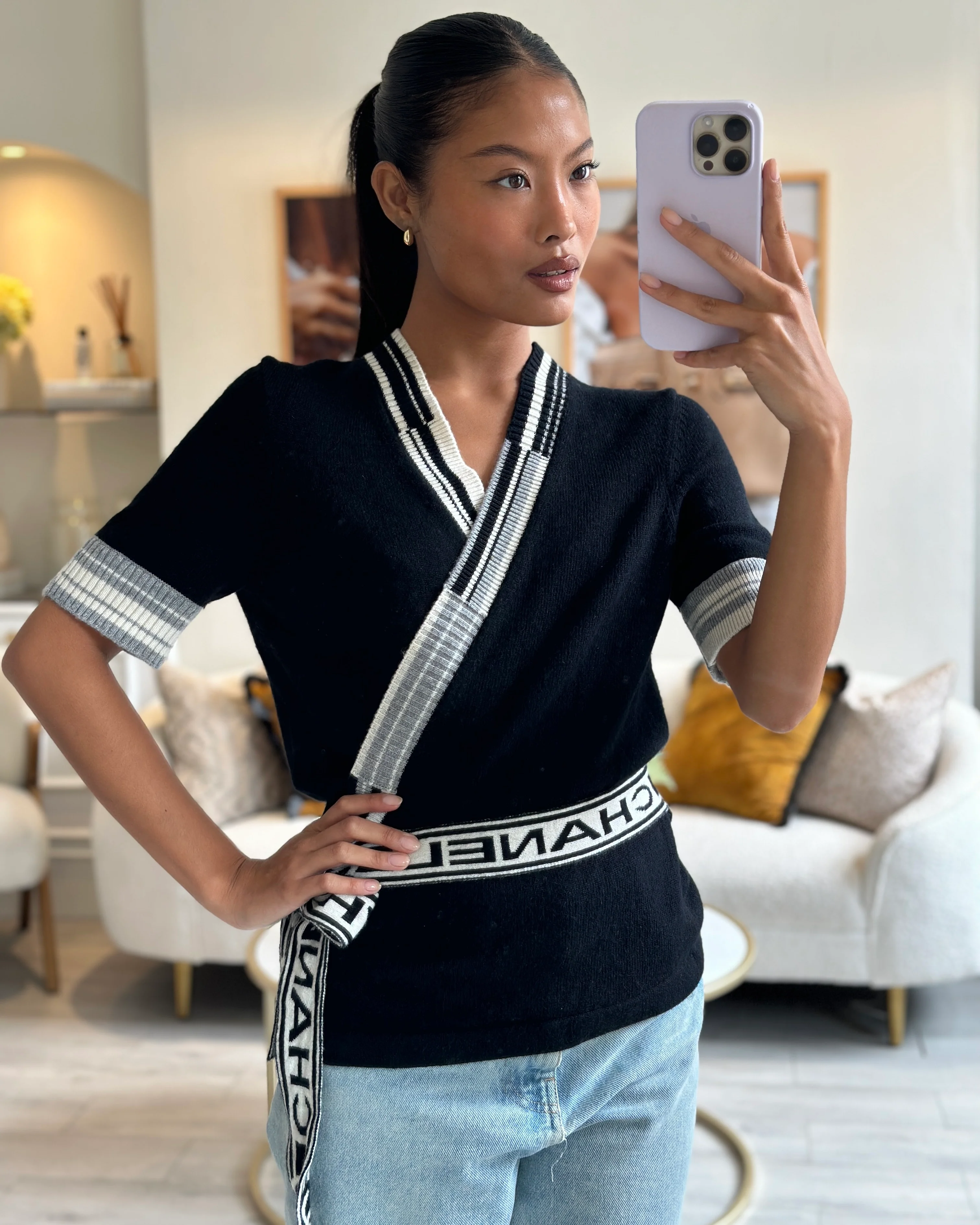 Chanel 2020 Black V-Neck Short Sleeve Wrap Cardigan with Logo Detail Size FR 38 (UK 10) - Image 7