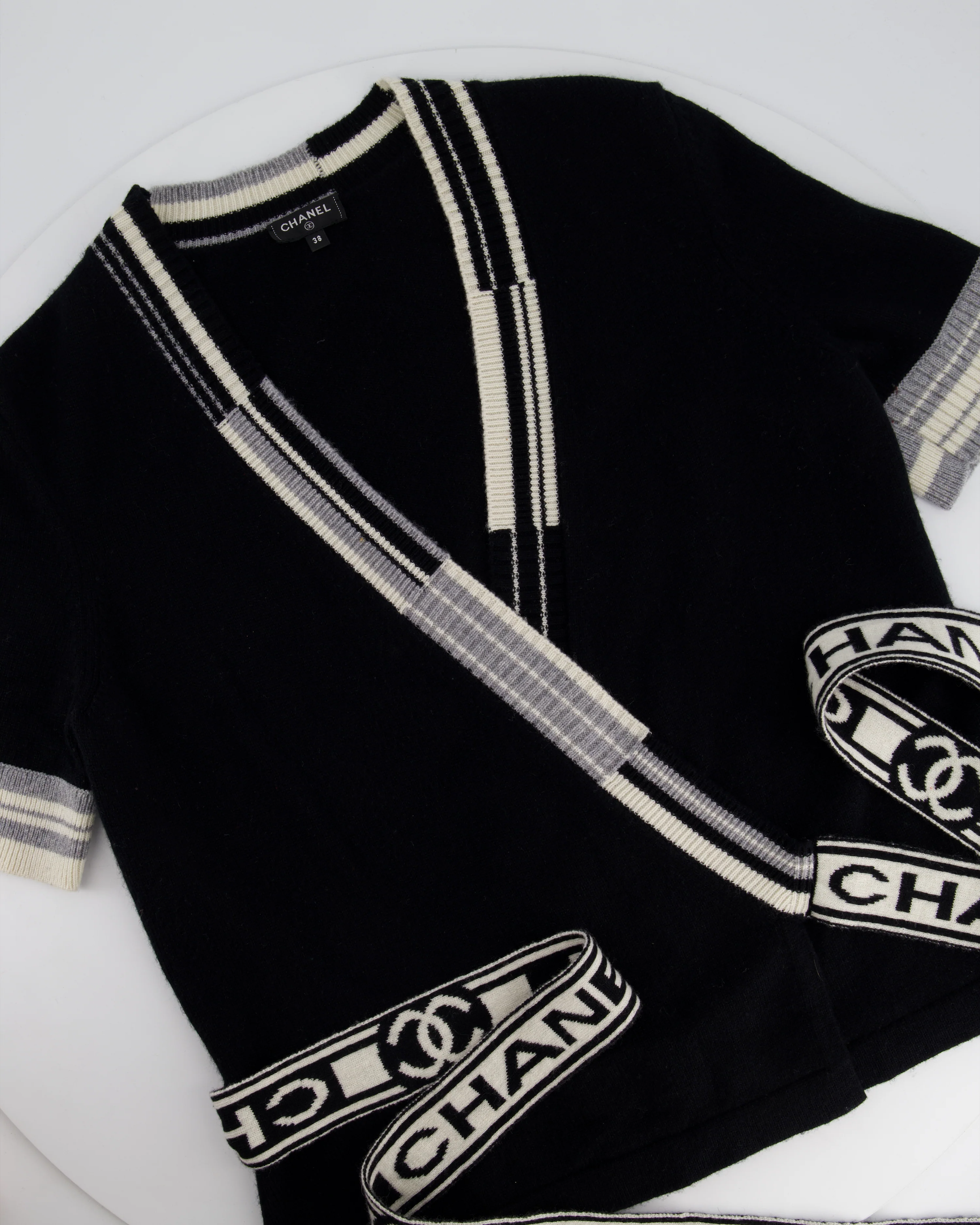 Chanel 2020 Black V-Neck Short Sleeve Wrap Cardigan with Logo Detail Size FR 38 (UK 10) - Image 9