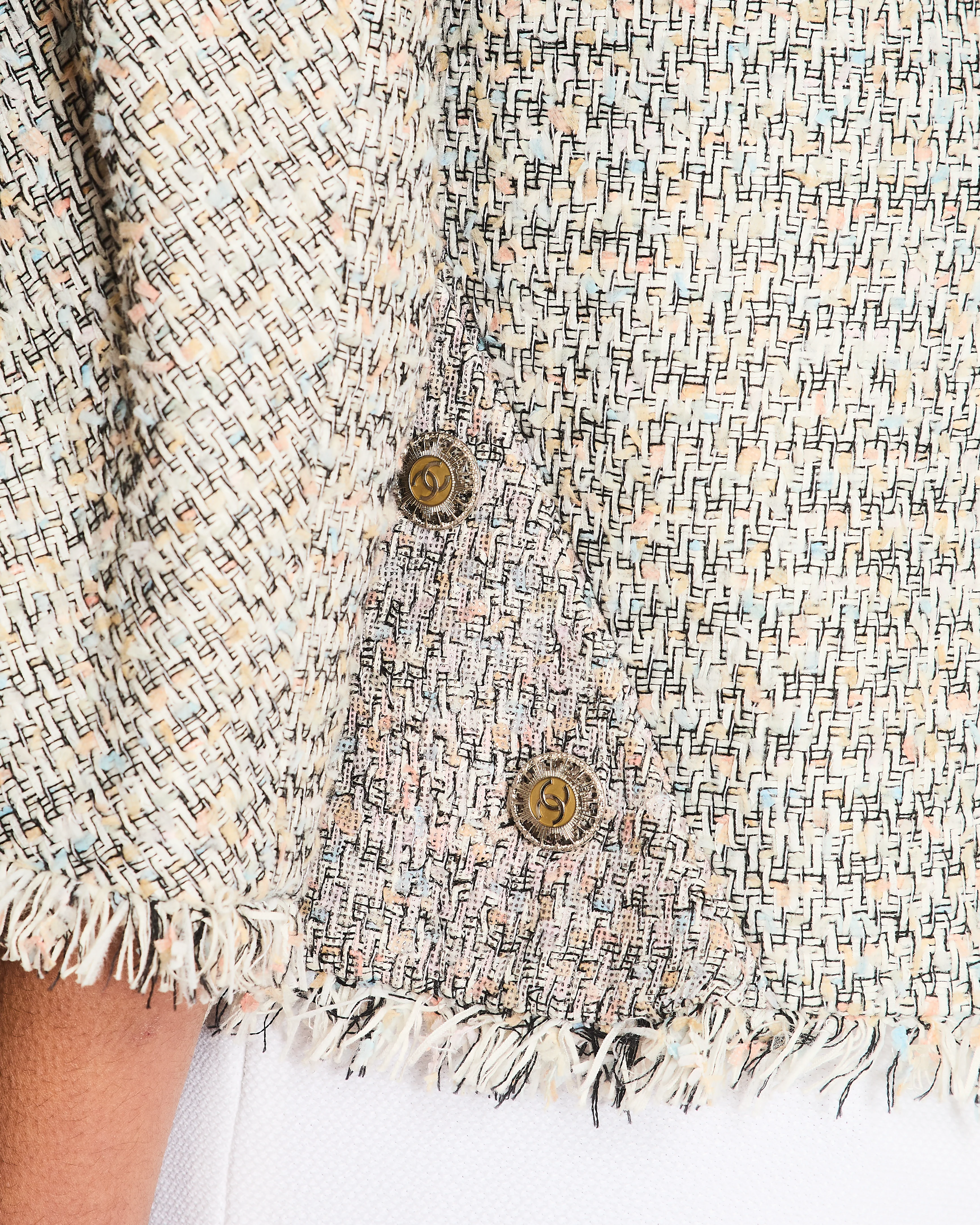 Chanel 22P Multi-Colour Tweed Blazer Size FR 42 (UK 14) - Image 4