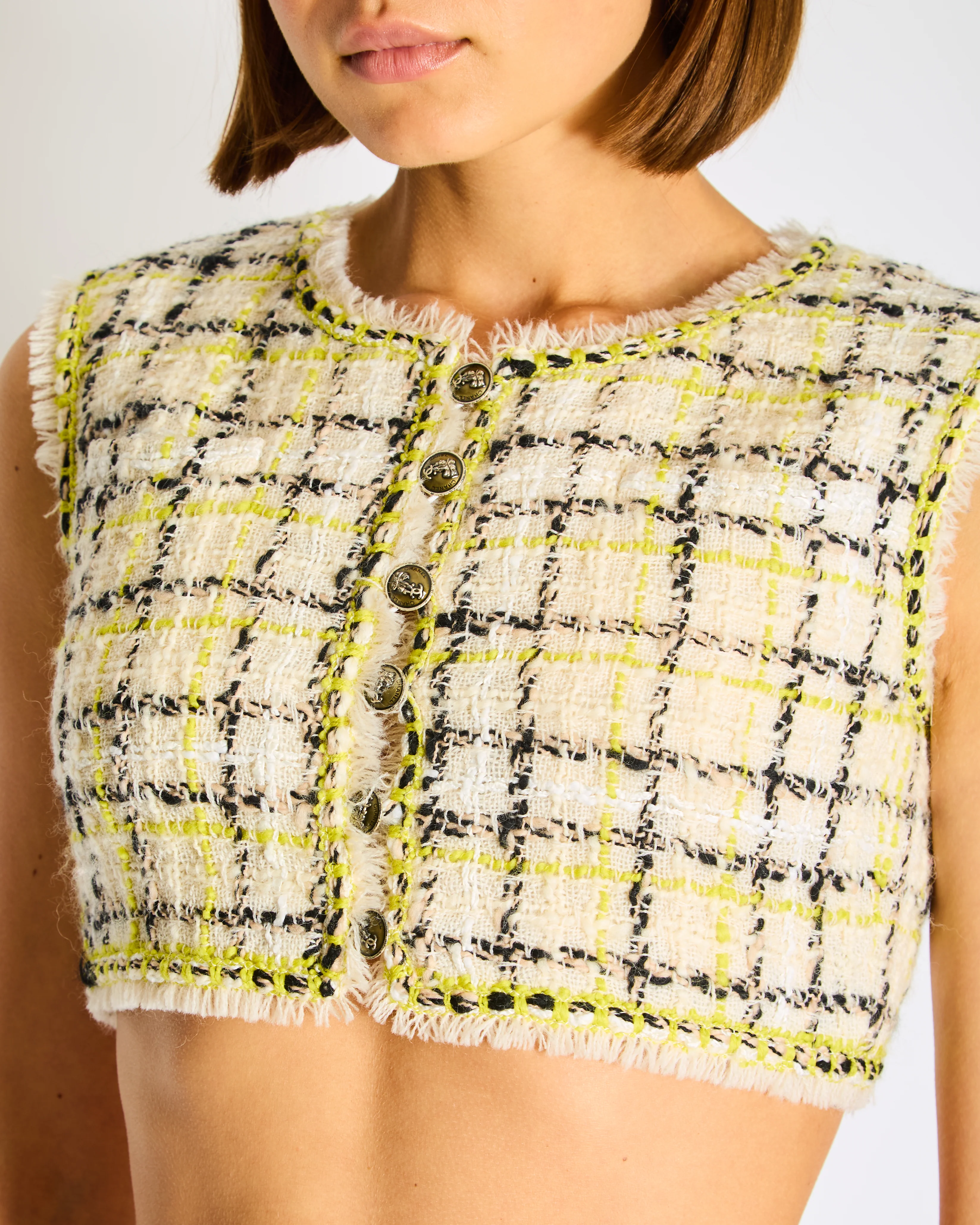 Chanel 04/FW White, Black and Lime Knitted Tweed Vest Top with Silver CC Button Detail Size FR 38 (UK 10) - Image 2
