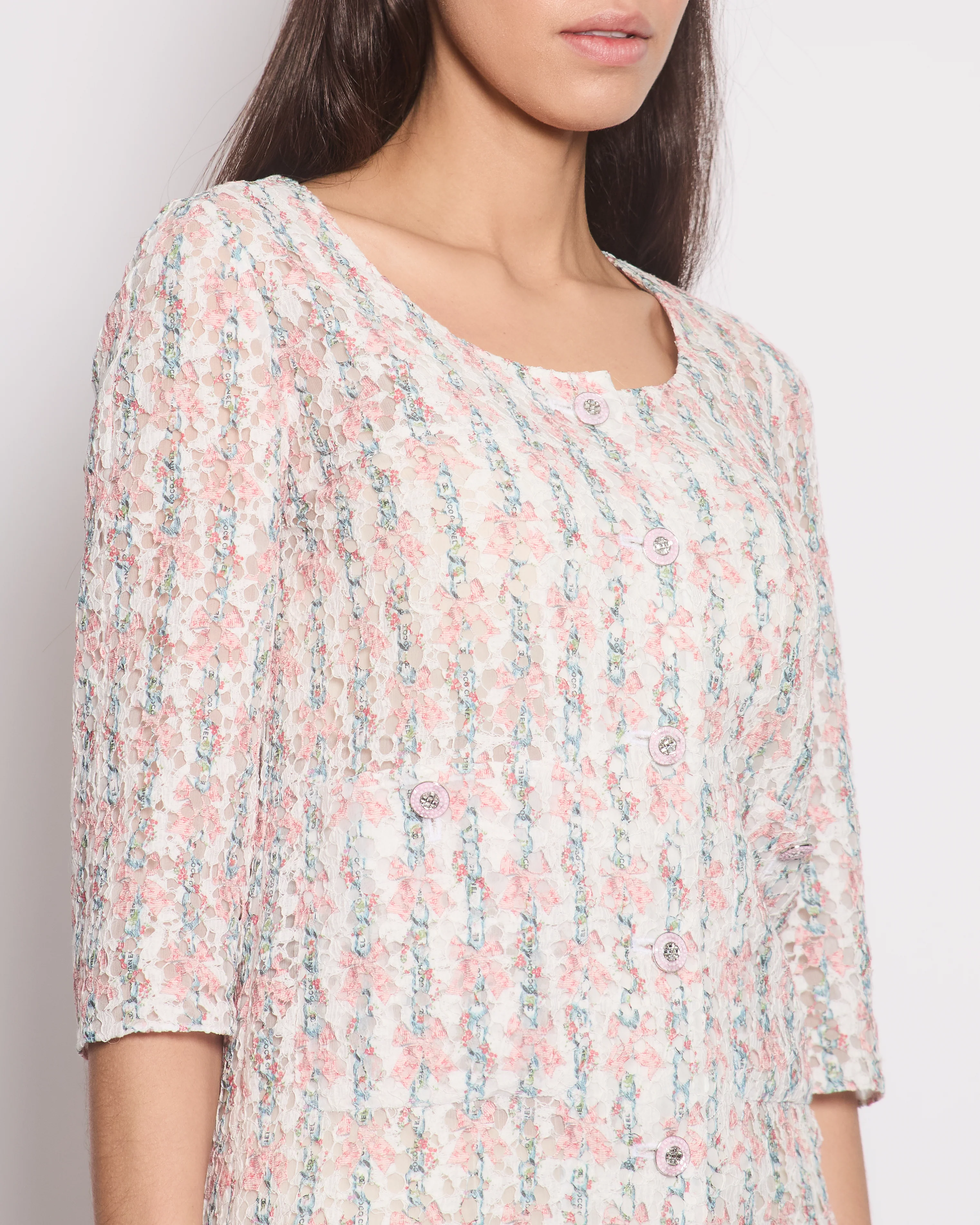 *HOT* Chanel 23C Pink & White 3/4 Sleeve Dress with Floral Lace Detail & Crystal Buttons Size FR 34 (UK 6) RRP £5700 - Image 3