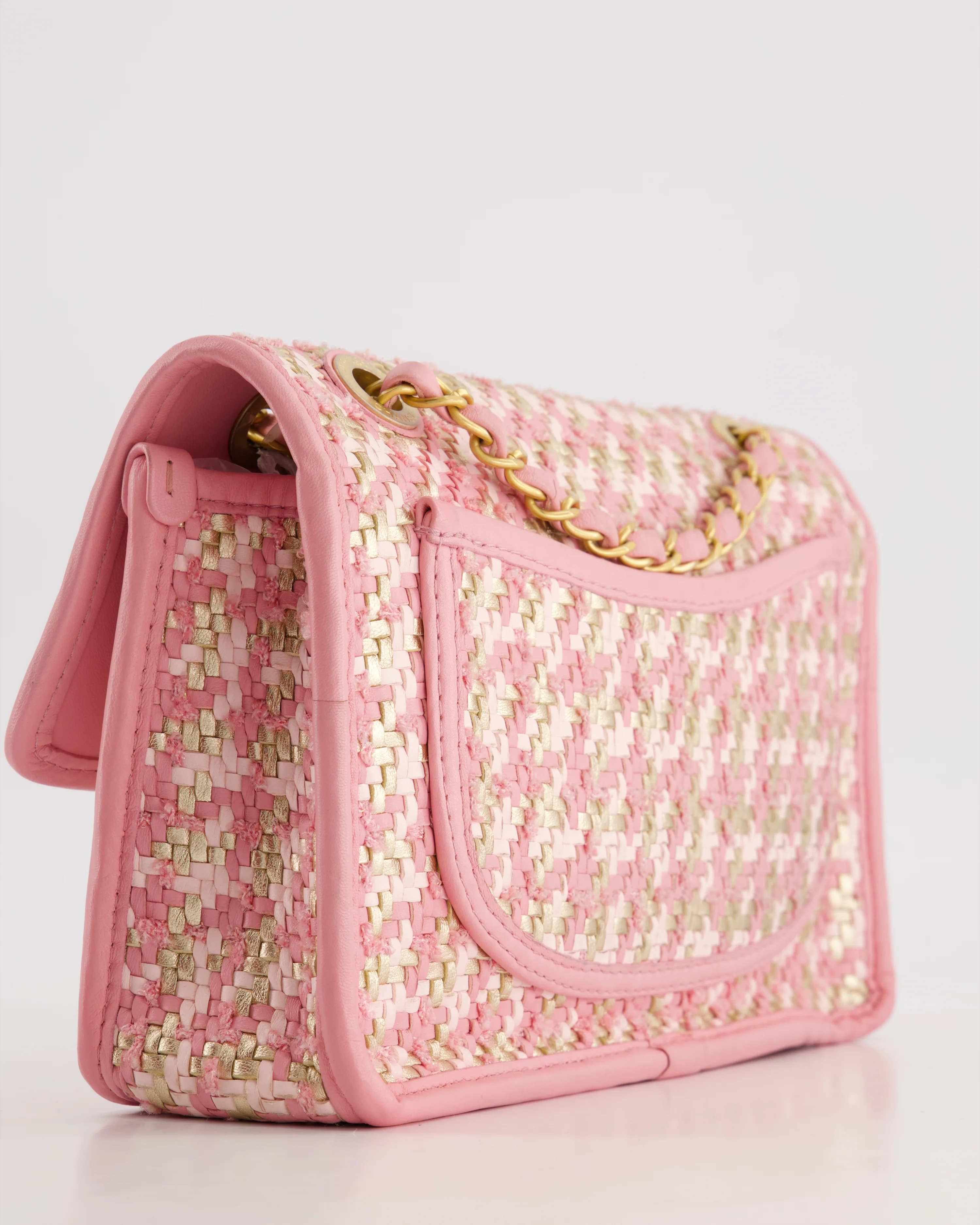 Chanel 23C Pink Woven Flap Bag with Leather Edge Detail and Brushed Gold Hardware - Image 14
