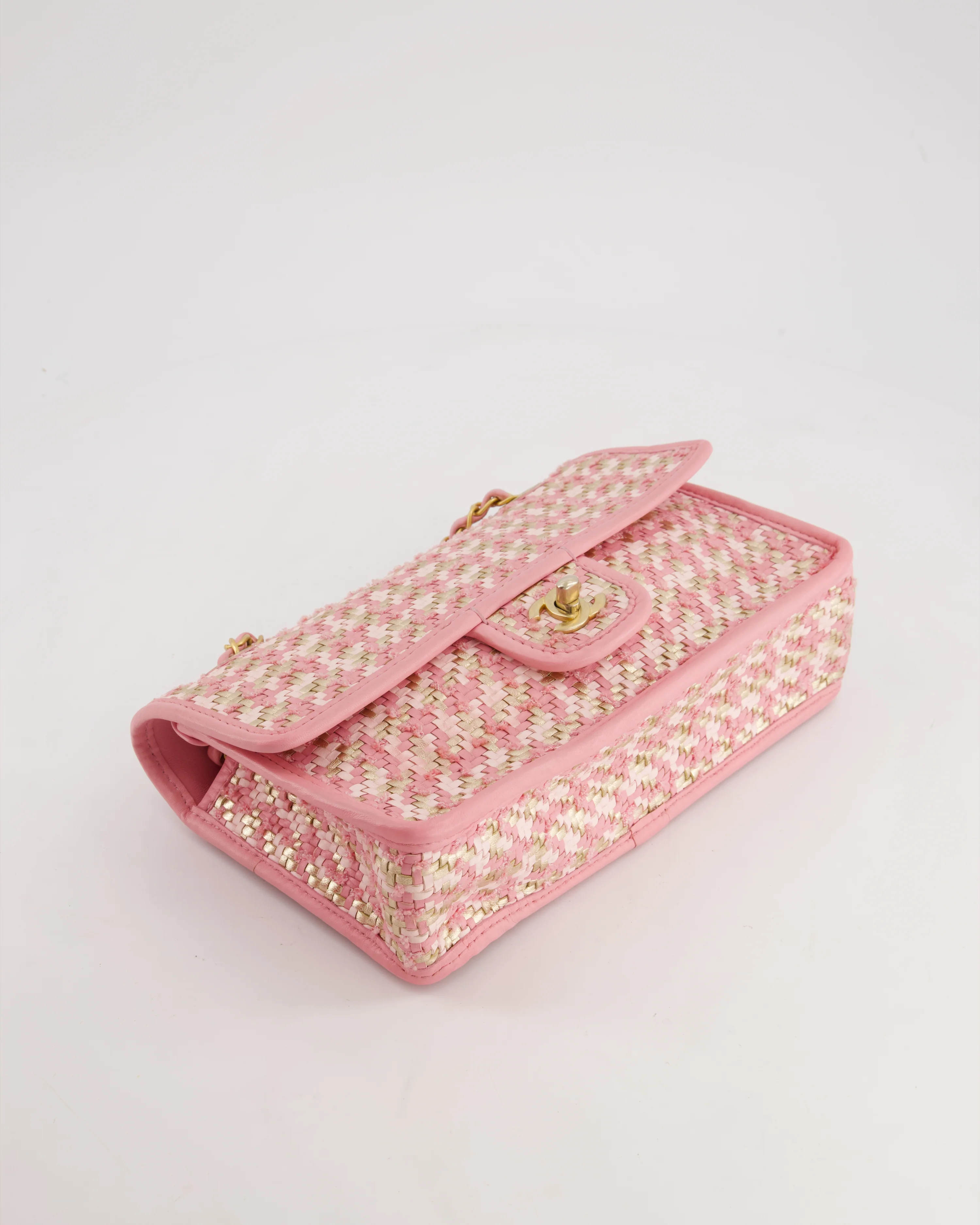 Chanel 23C Pink Woven Flap Bag with Leather Edge Detail and Brushed Gold Hardware - Image 18