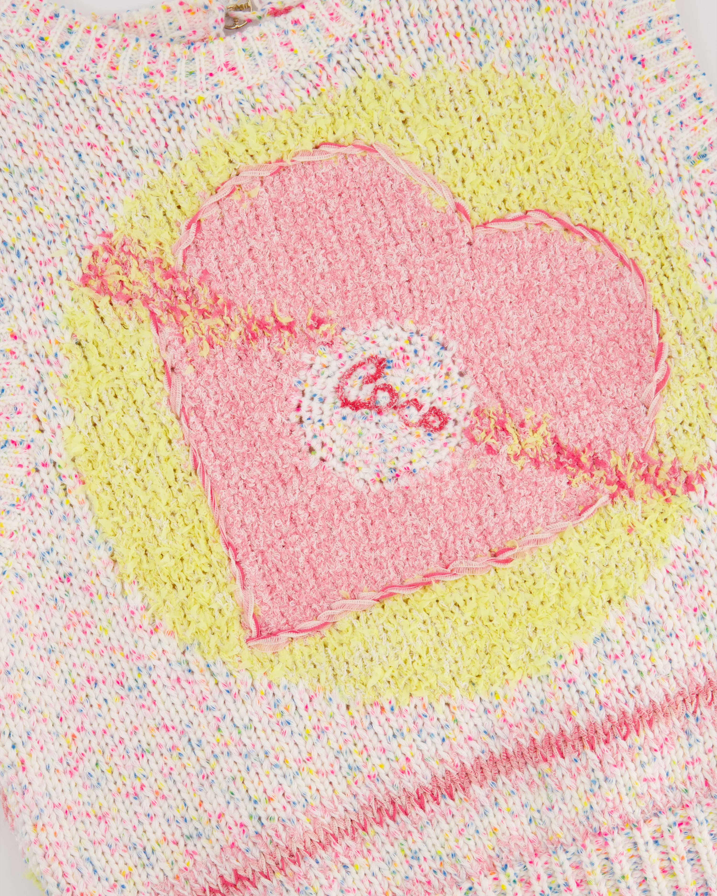 Chanel 24C Resort Pastel Pink & Yellow Sleeveless Knit Jumper and Shorts Set with Cupid Heart "Coco" Detail Top Size FR 34 (UK 6) - Image 9